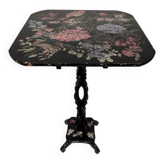 Napoleon III tilting pedestal table, blackened burgundy wood decorated with flowers