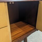 Mid-century sideboard in rockabilly style.