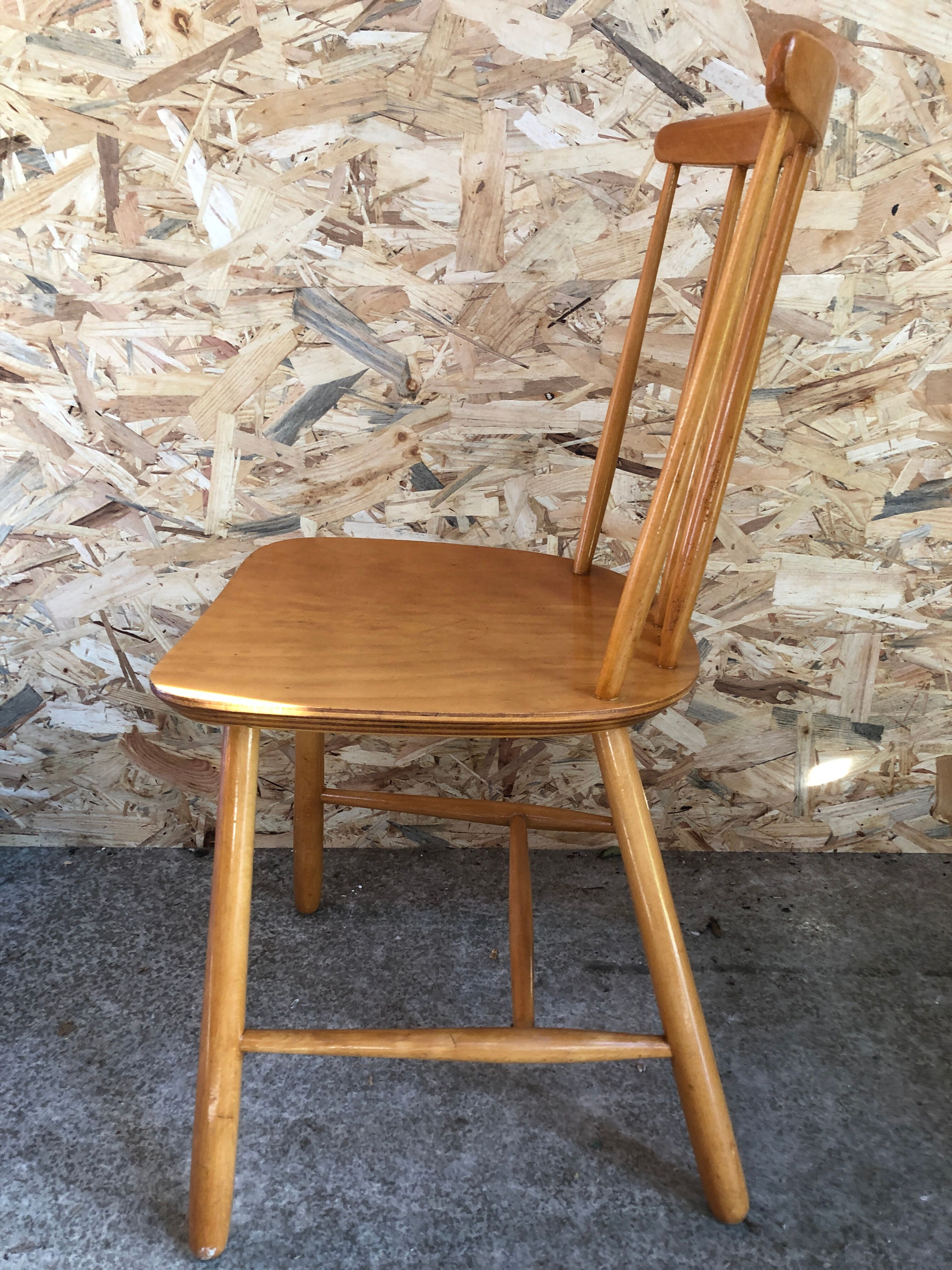 Old chair bistro