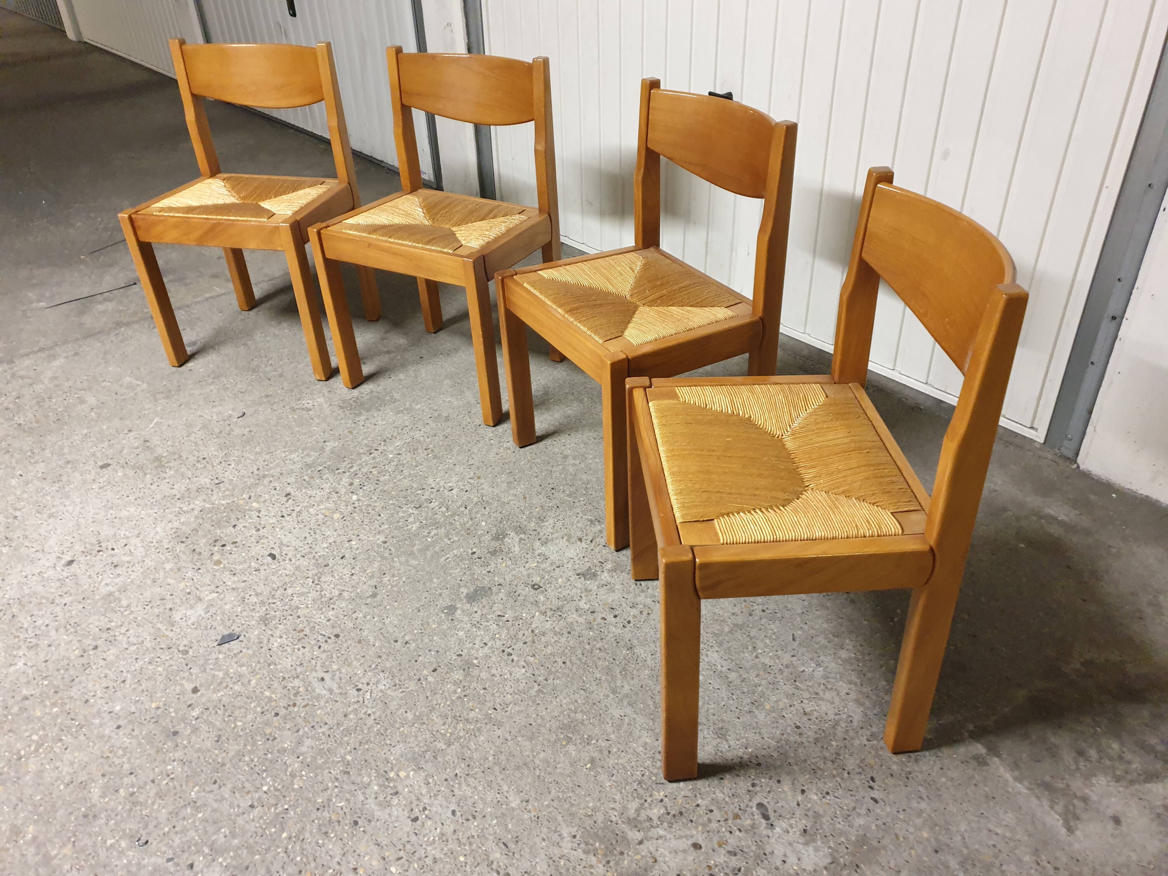 Set of 4 Luigi Gorgoni chairs 1980