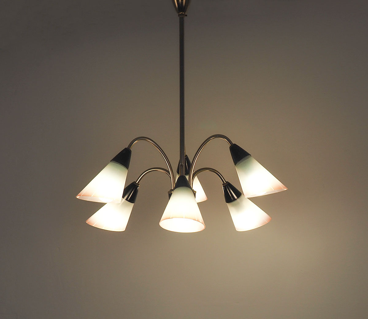 Vintage brass and glass Italian chandelier, 1950s