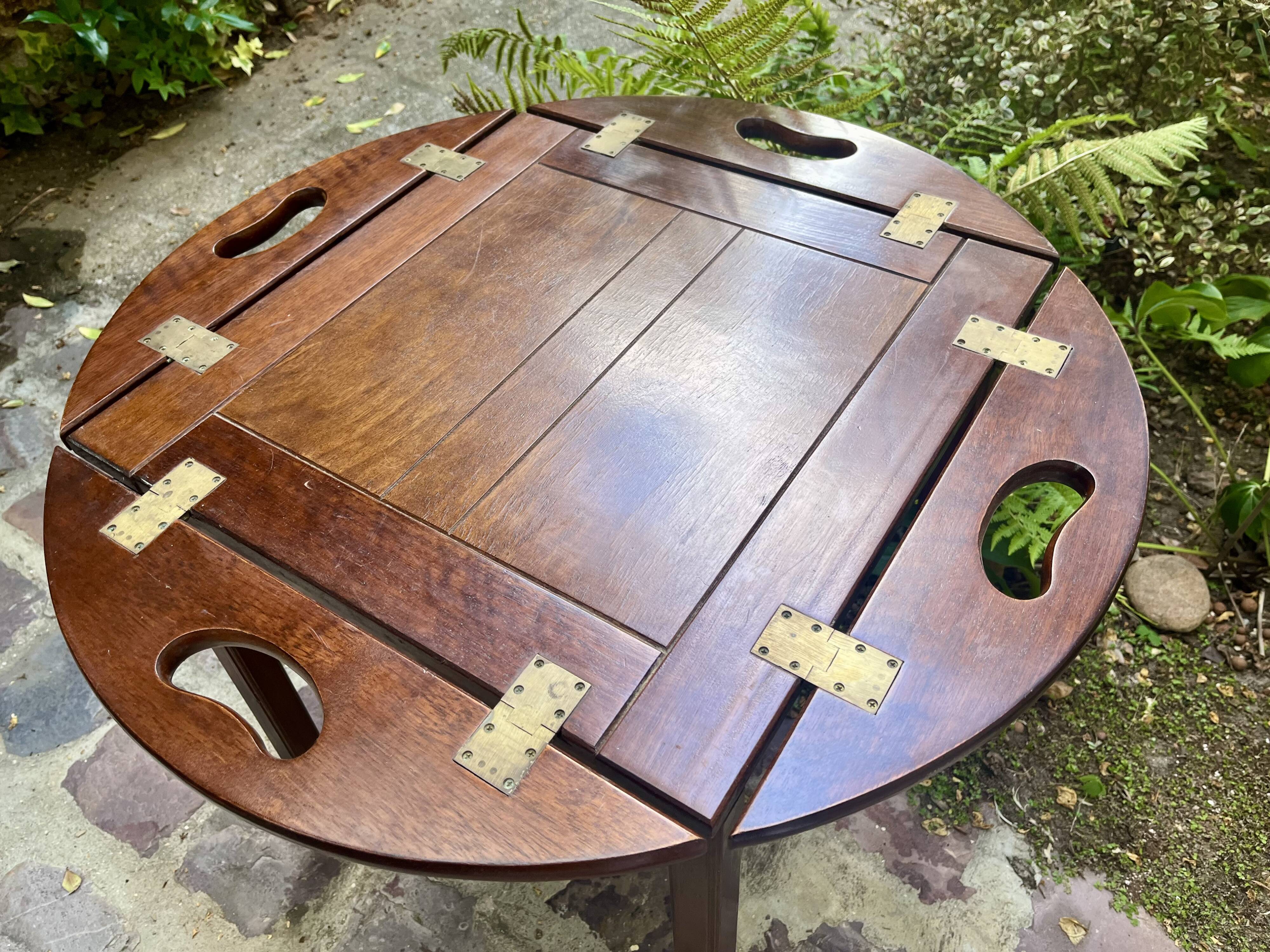 Table basse de bateau vintage pliante en bois et laiton