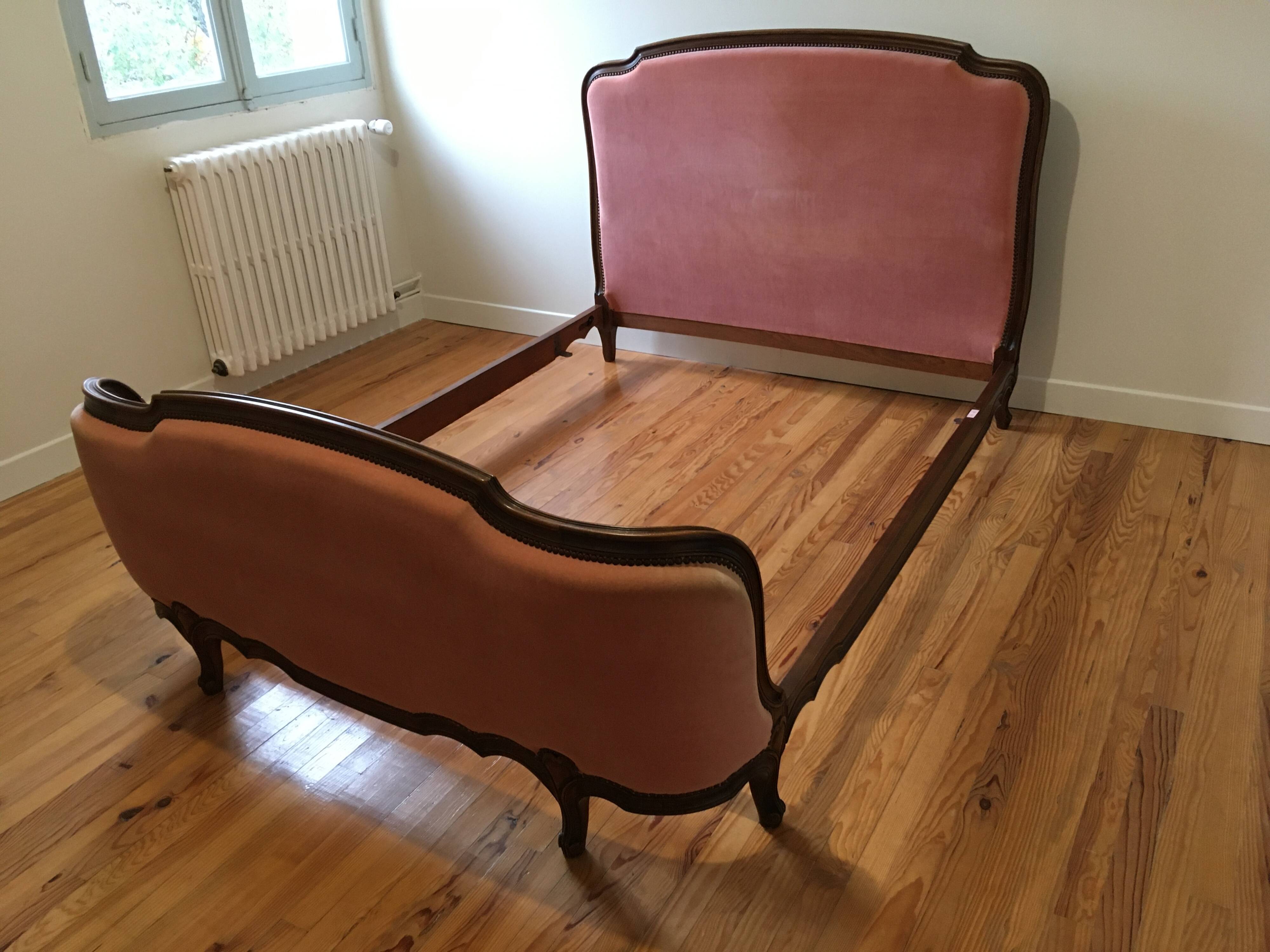 Louis XV pink velvet bed 140 x 190