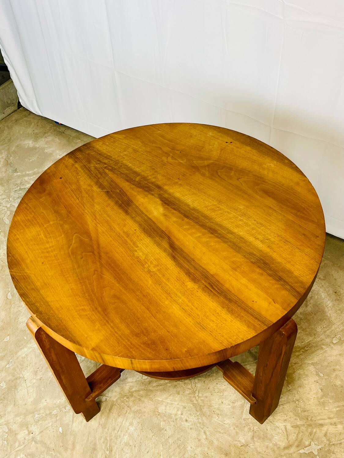 Art Deco round side table