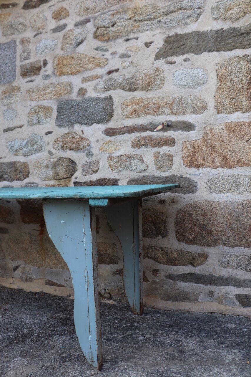 Sculptor's table / craft table