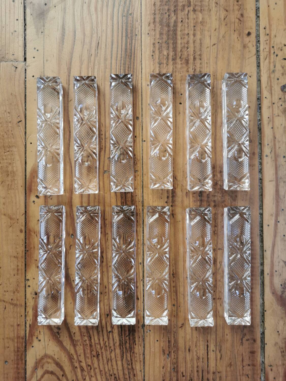 Vintage knife holder