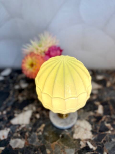 Art Deco lamp in uraline