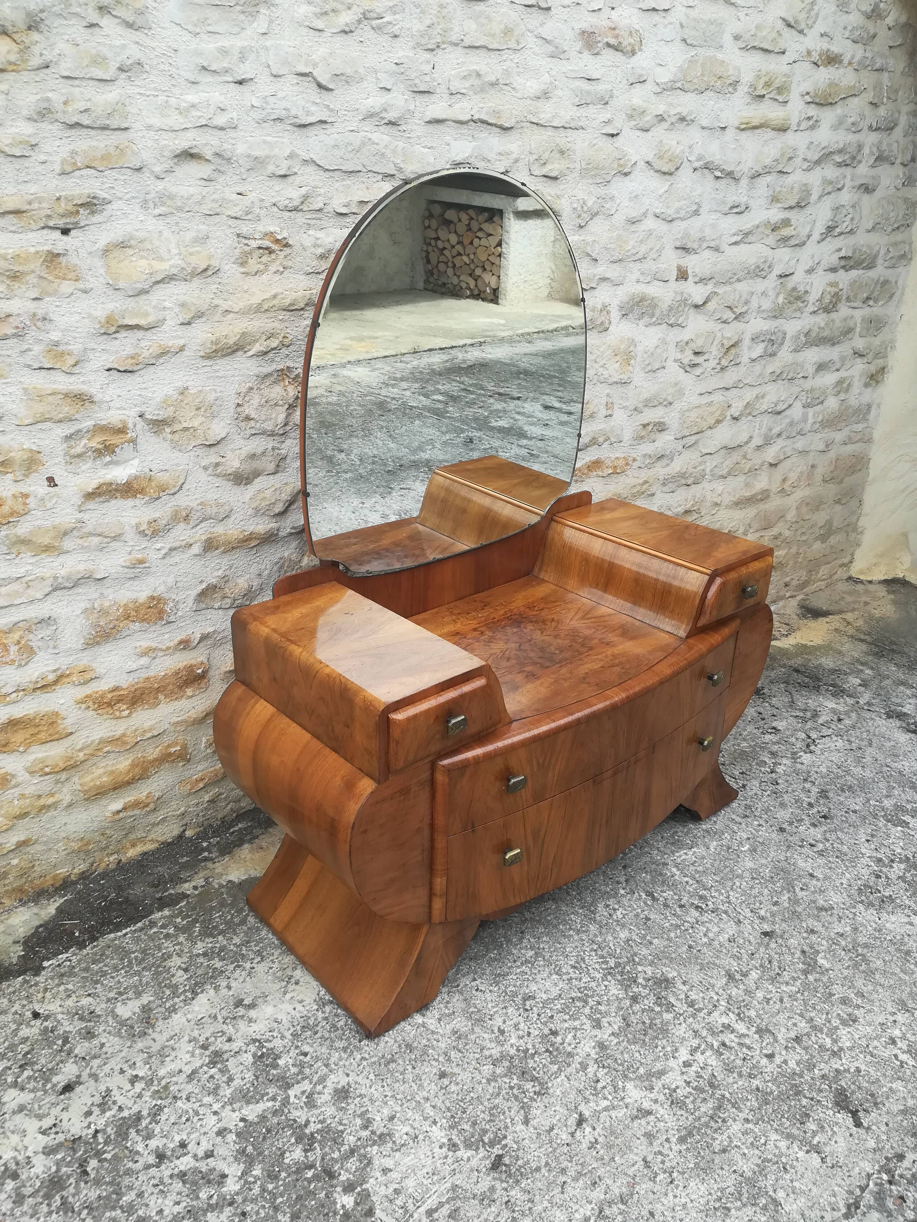 Art Deco dressing table
