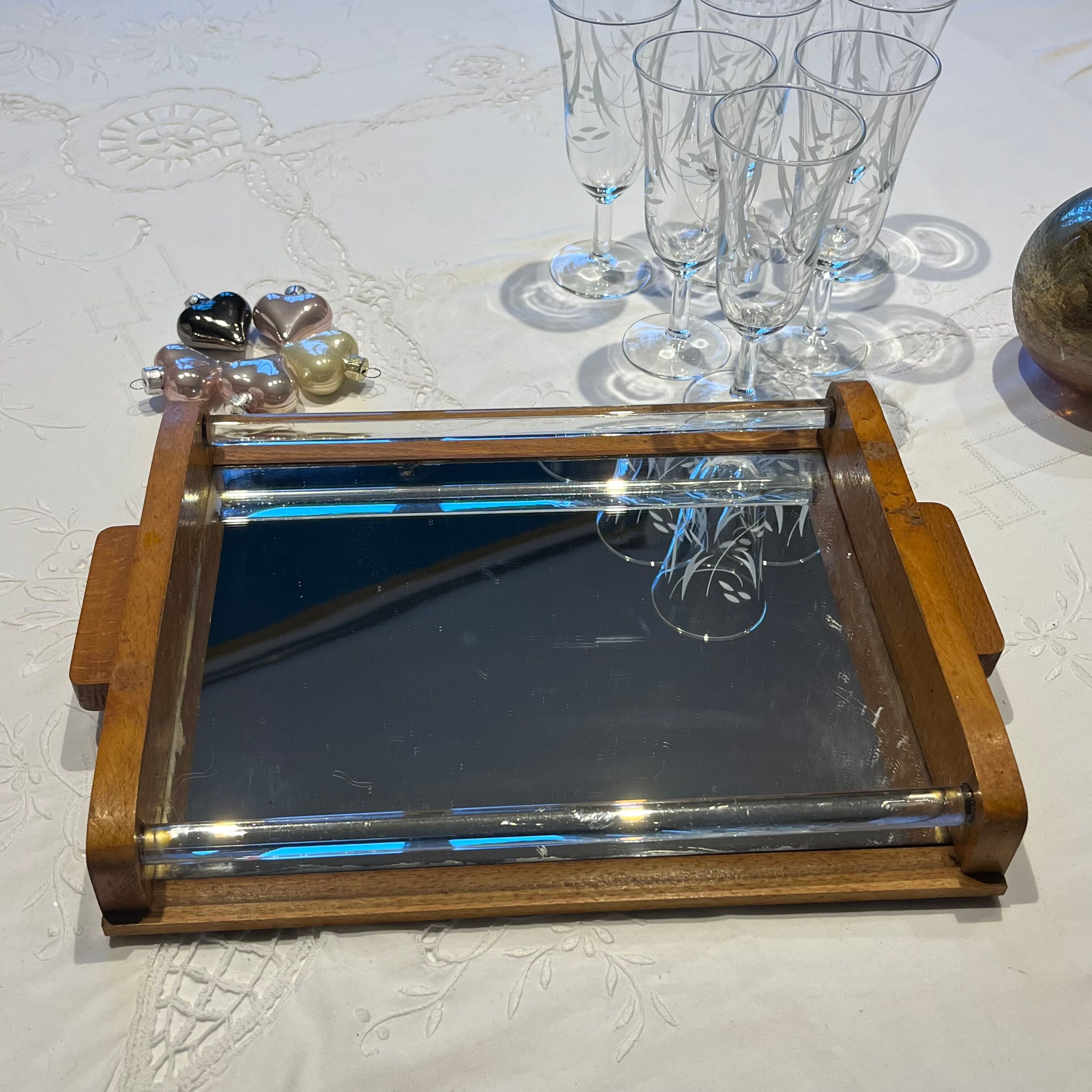 Vintage mirror top