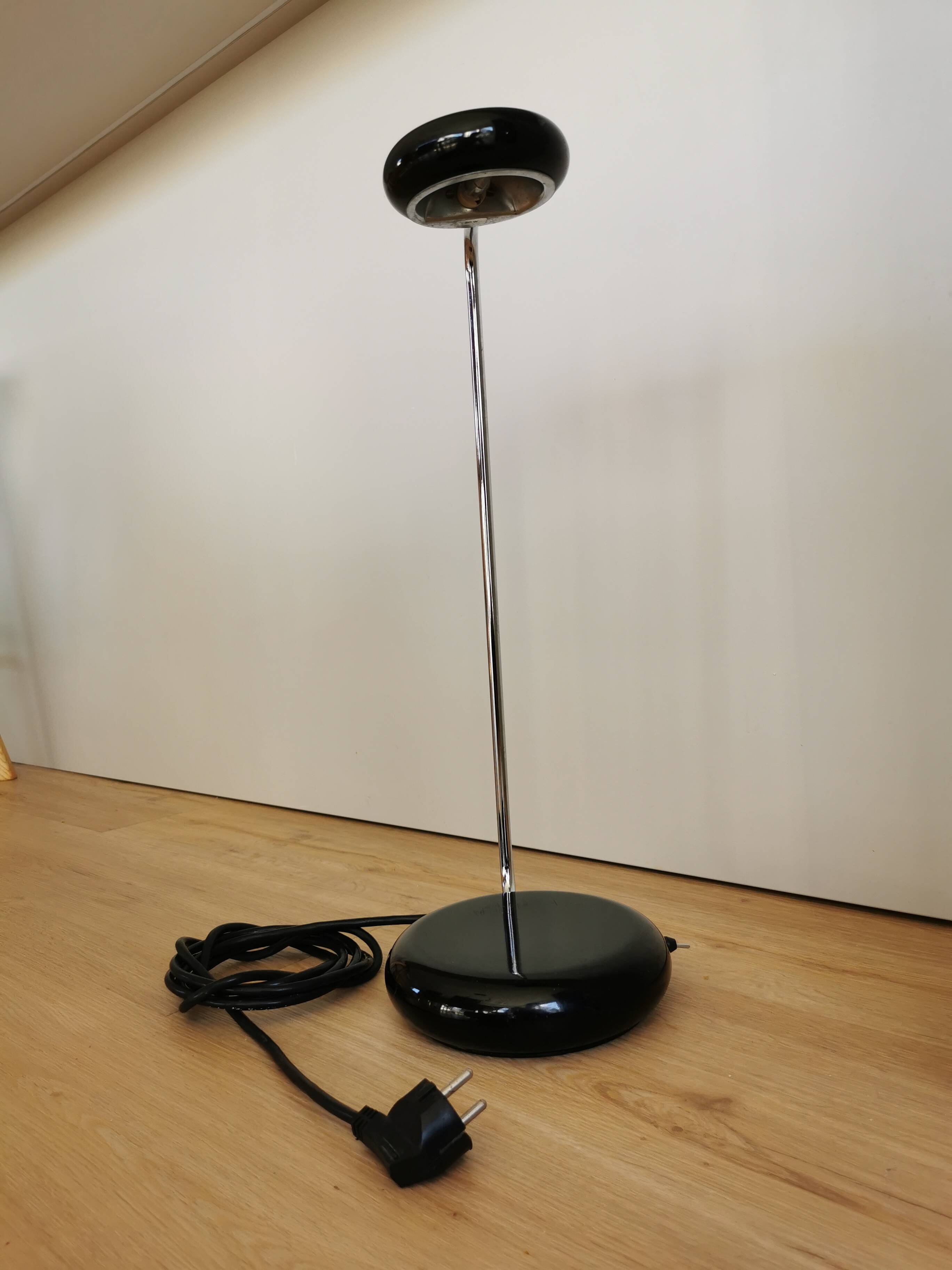 Vintage Meblo Desk Lamp: 1980s Yugoslavia Bruno Gecchelin Design