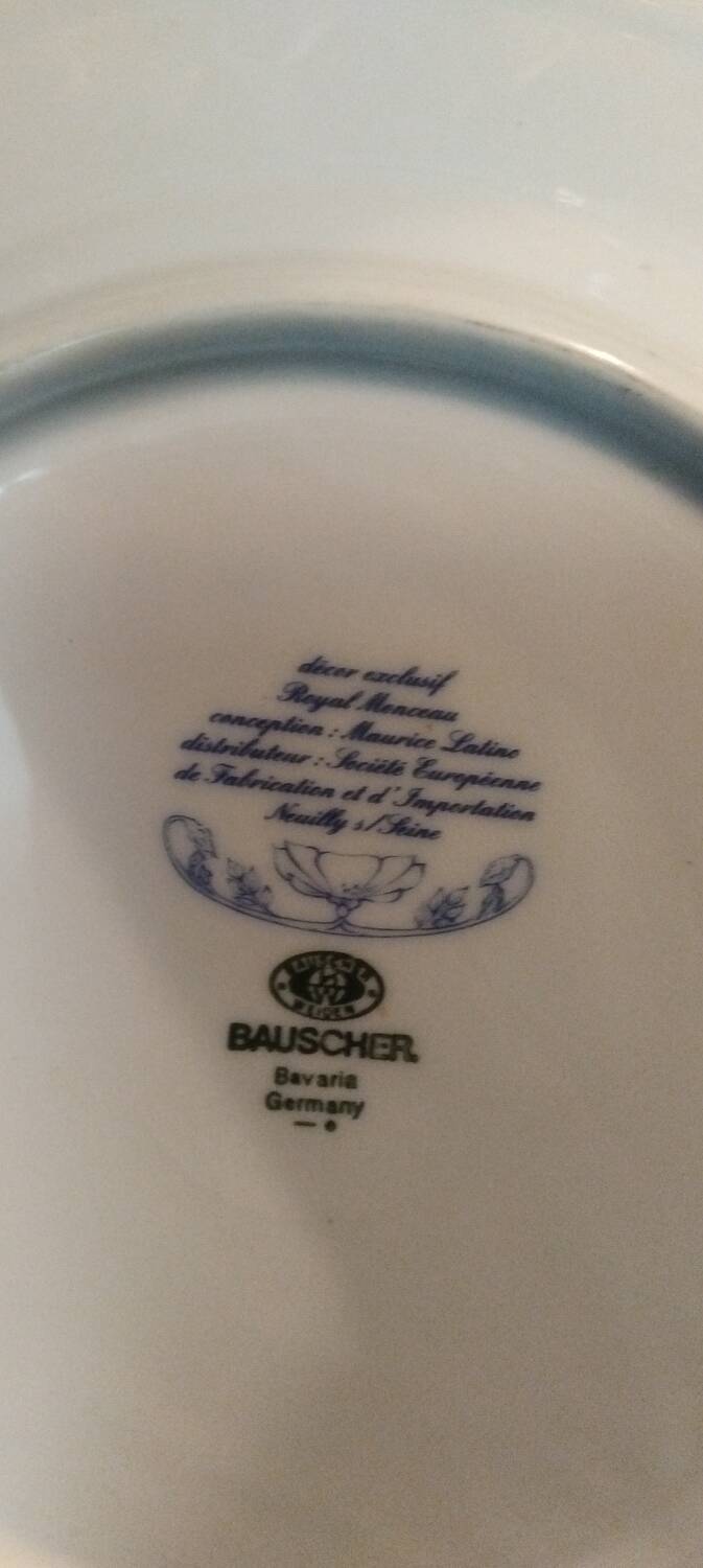 Set of 4 "Royal Monceau" plates