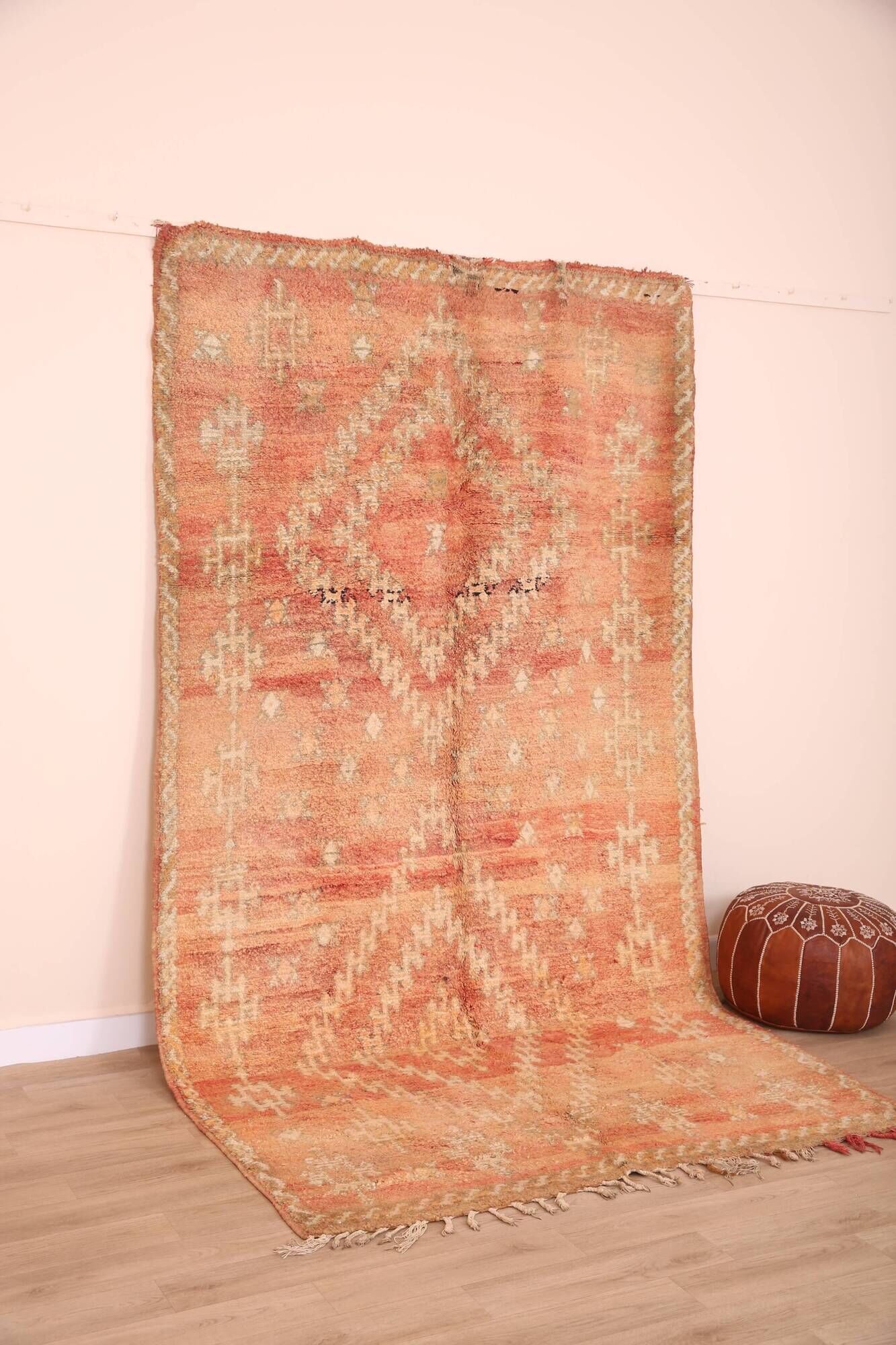 Peach Vintage Moroccan Rug 163 x 289 cm, Berber Wool Rug, Handmade Boho Rug