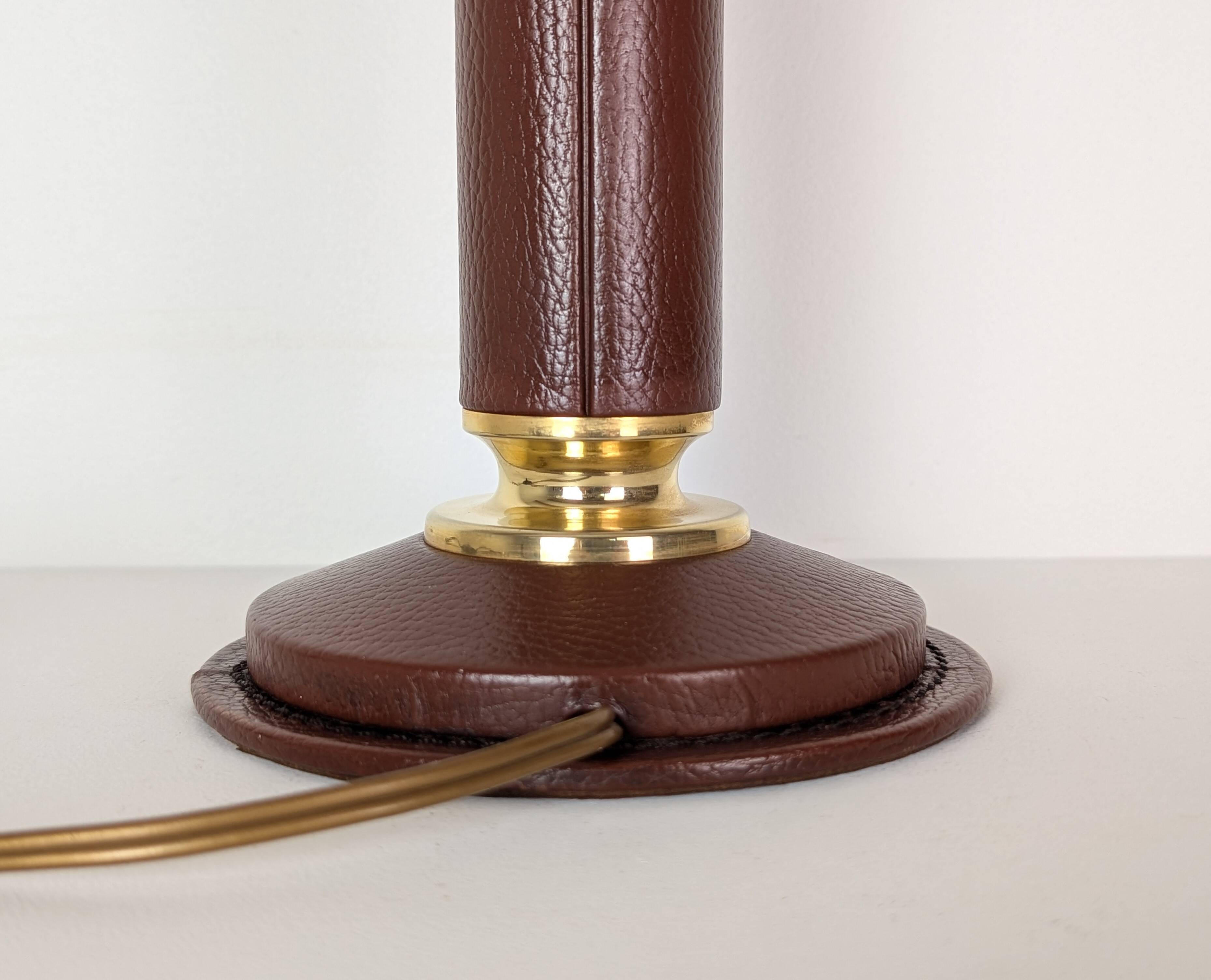 Le Tanneur leather lamp