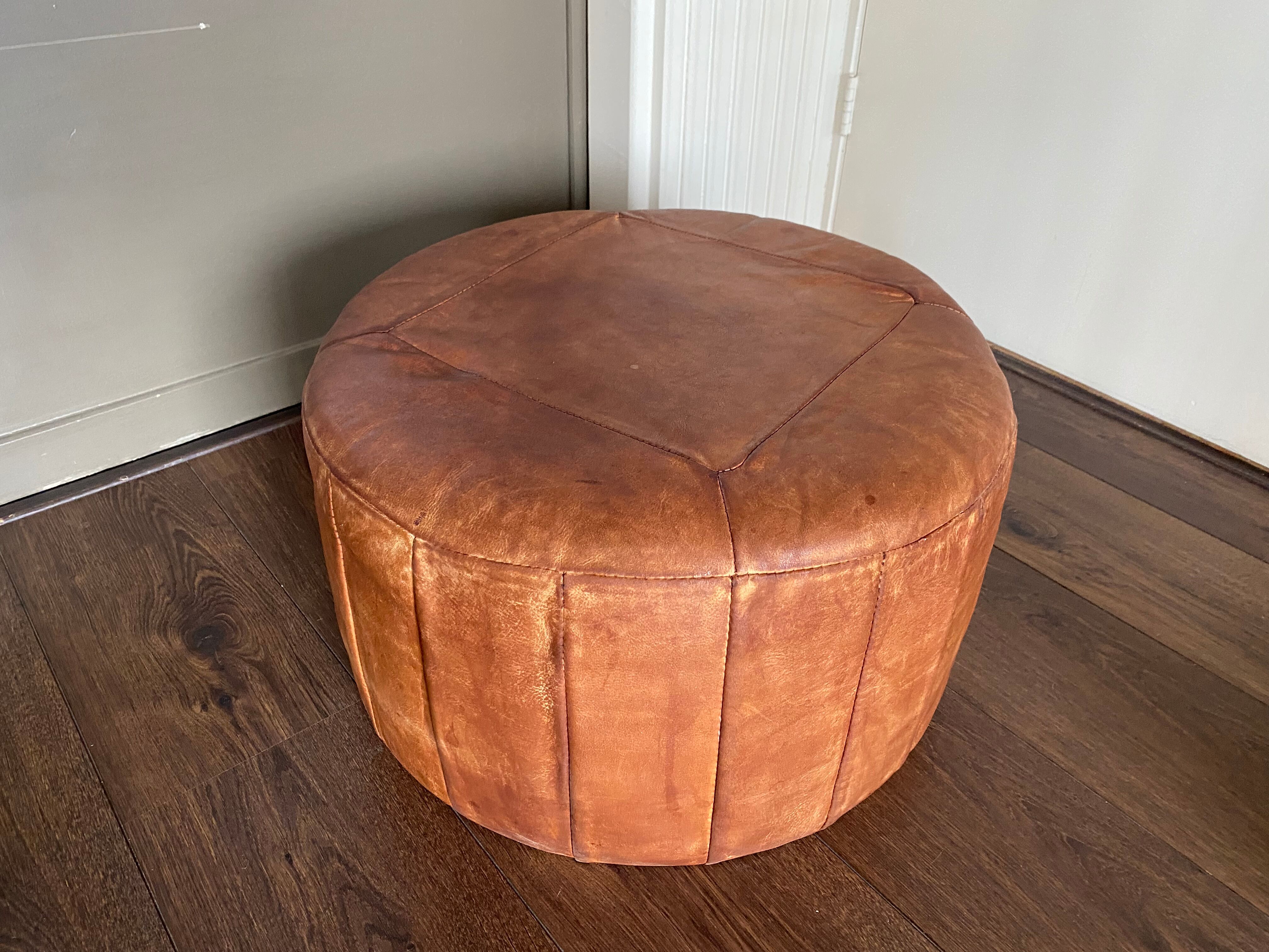 Leather pouf