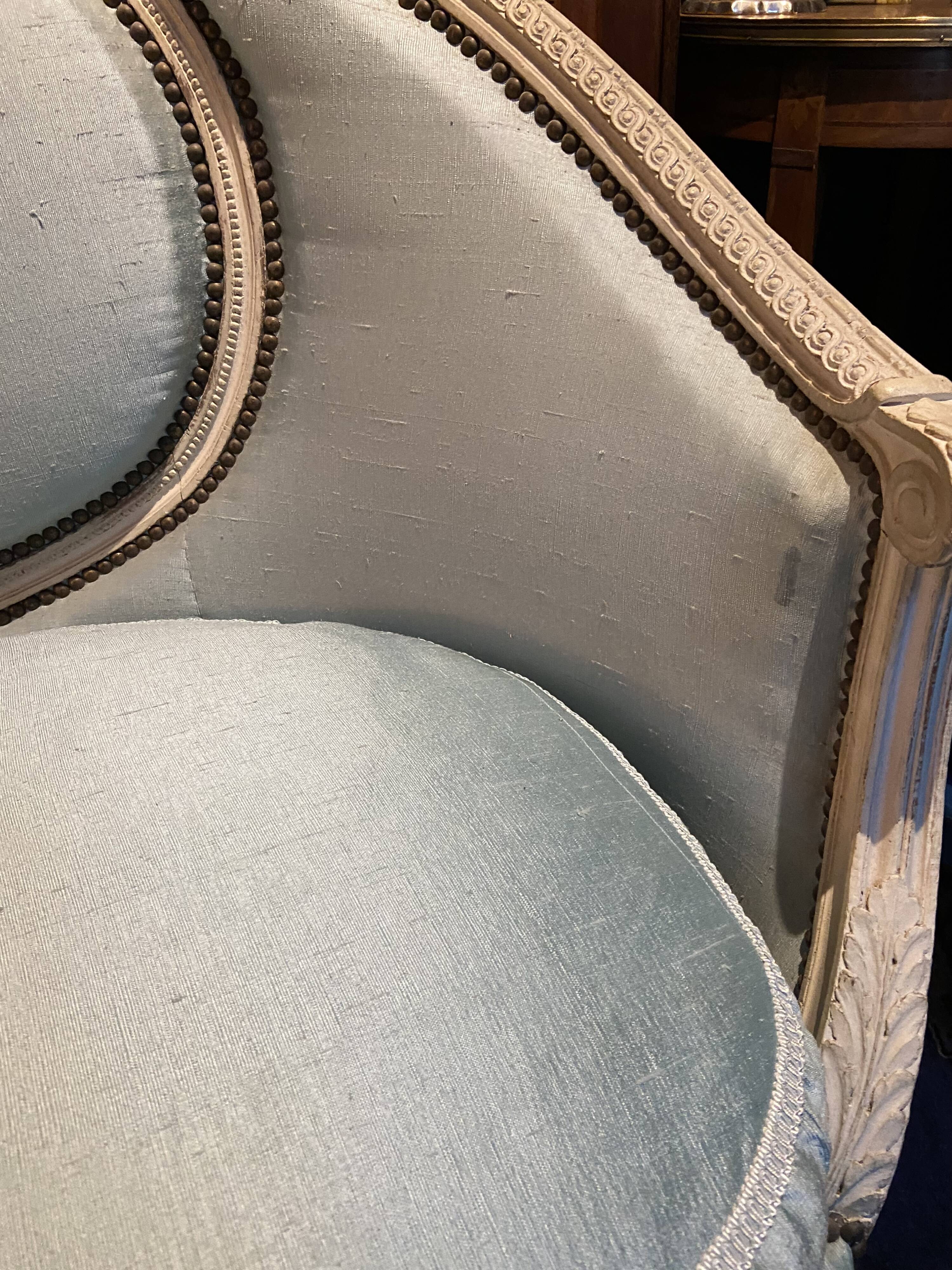 Louis XVI basket sofa from the 18th century