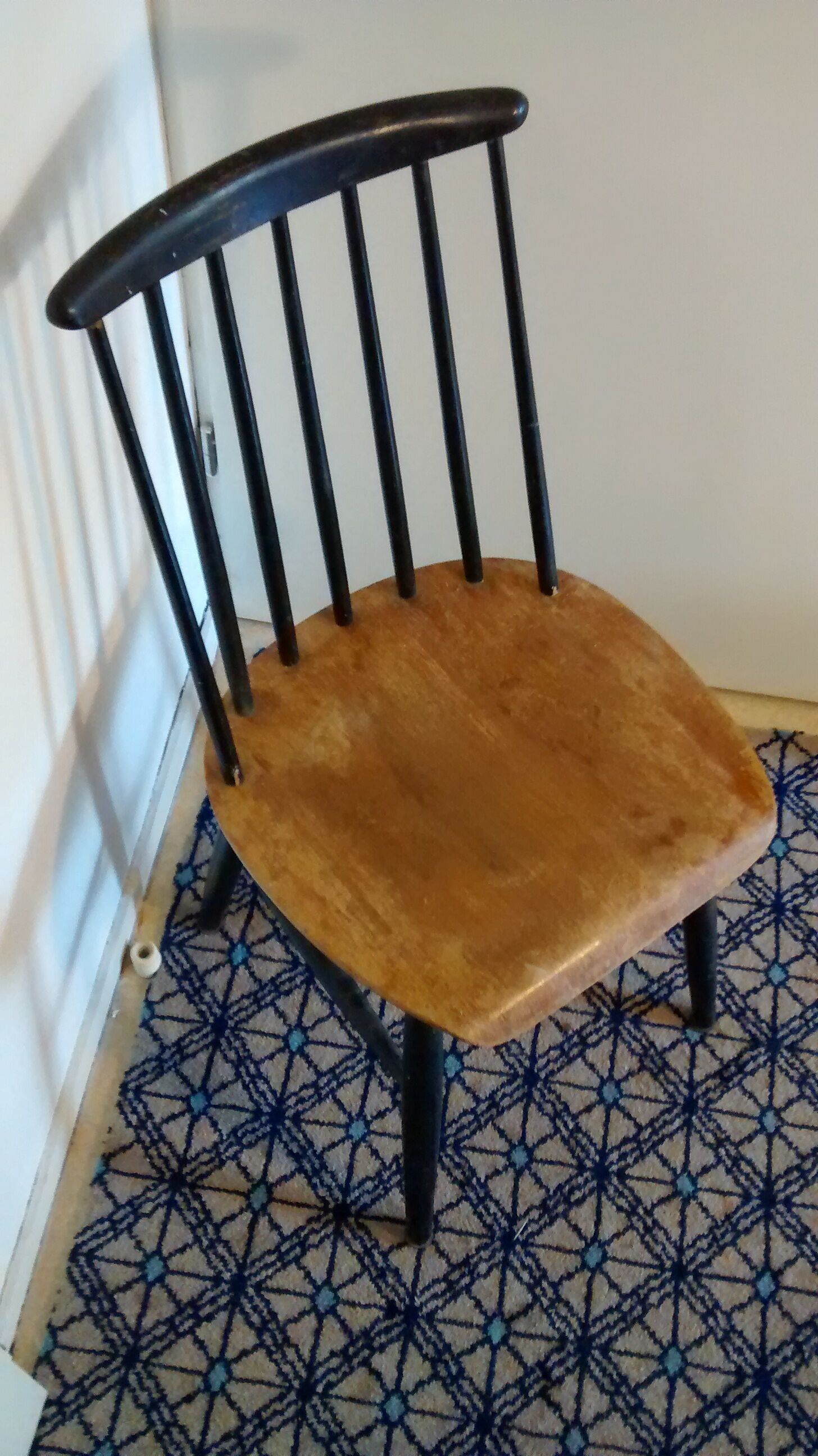 Fanett chair by Ilmari Tapiovaara