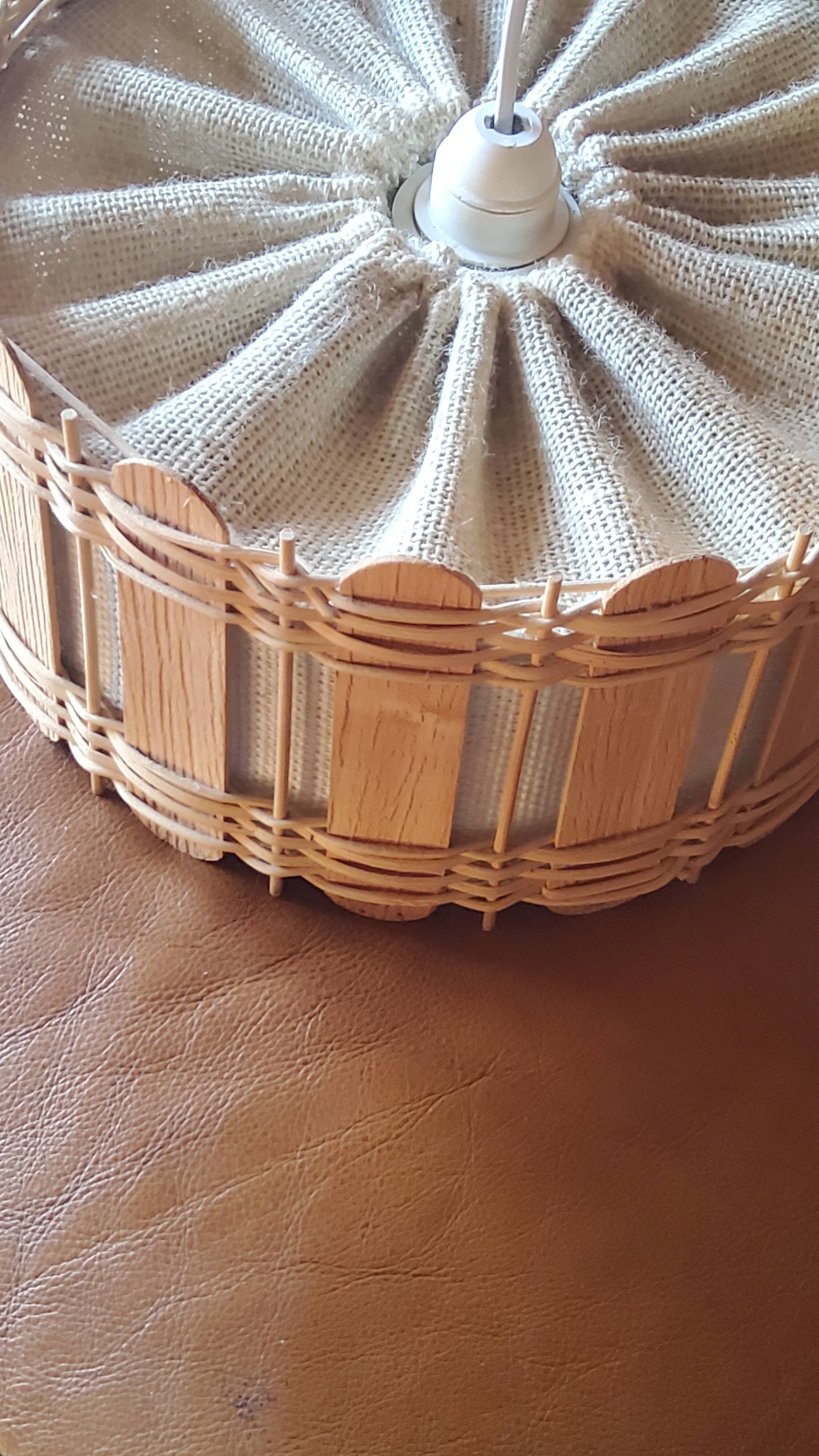 70s suspension in rattan and Scandinavian style fabrics