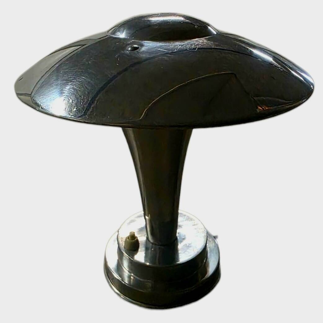 Lampe "Soucoupe"en métal chromé – Circa1930