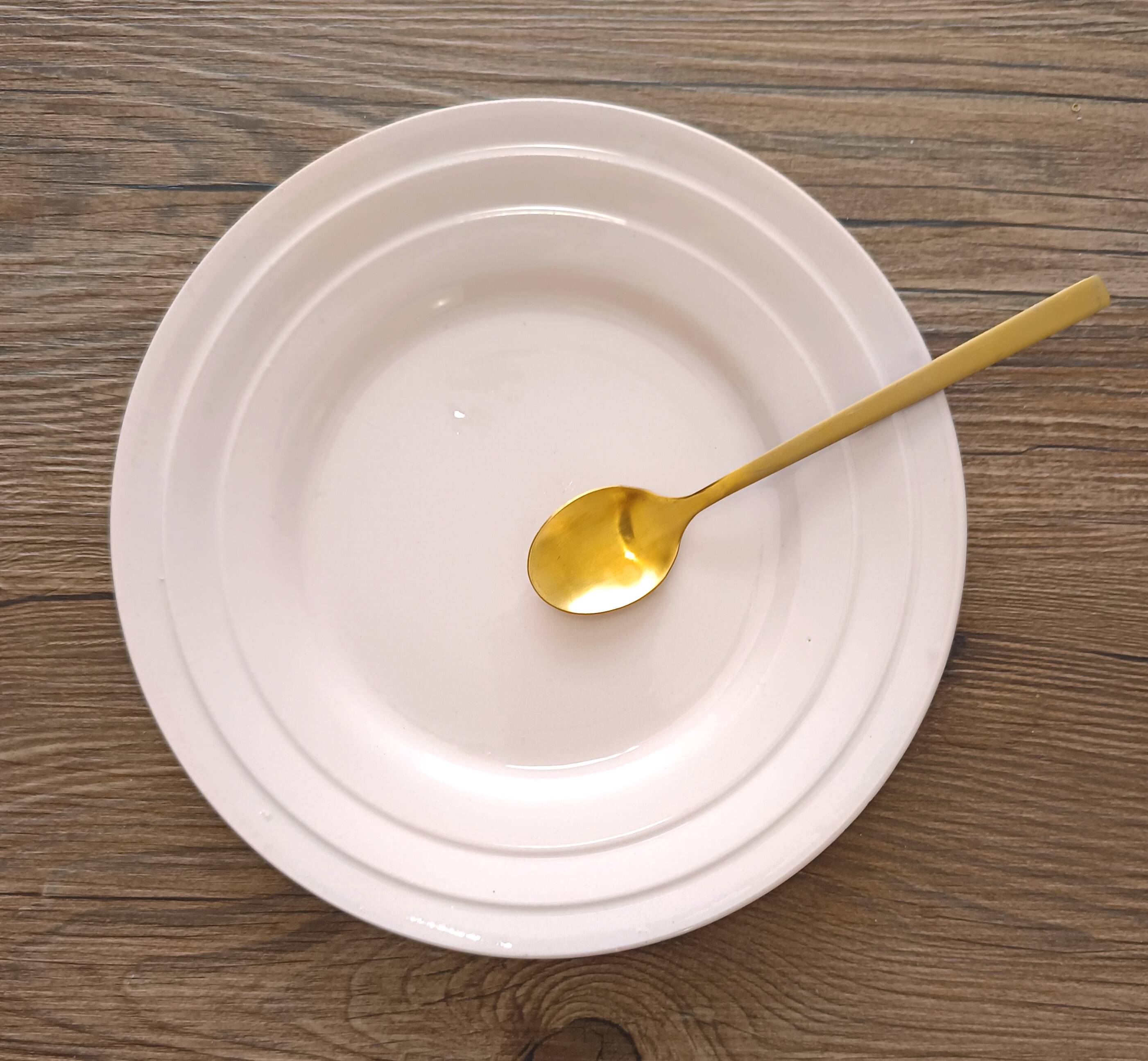 Antique Art Deco dessert plates