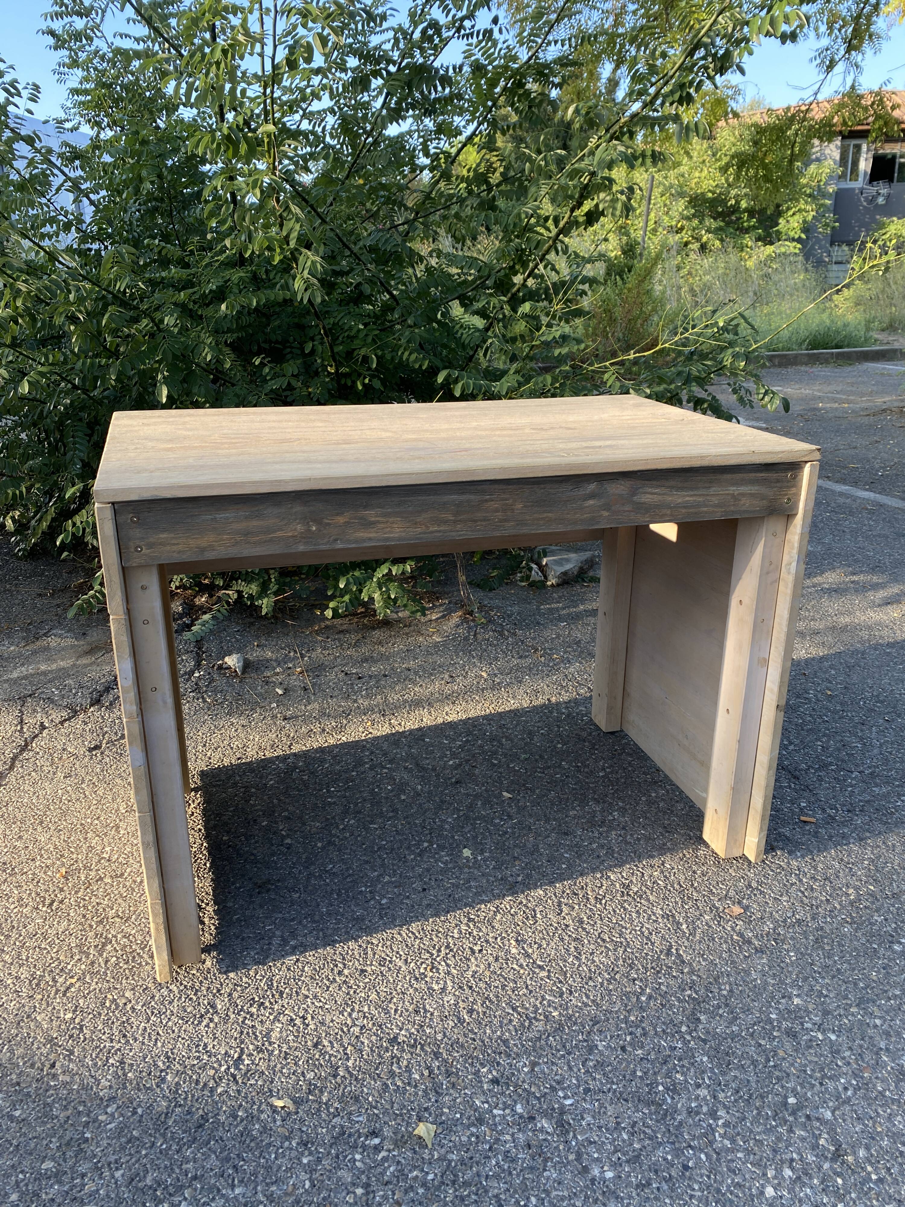 Desk in cream and blue patinated pine
