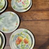 Service 10 plates and 14 sub-plates St Clement