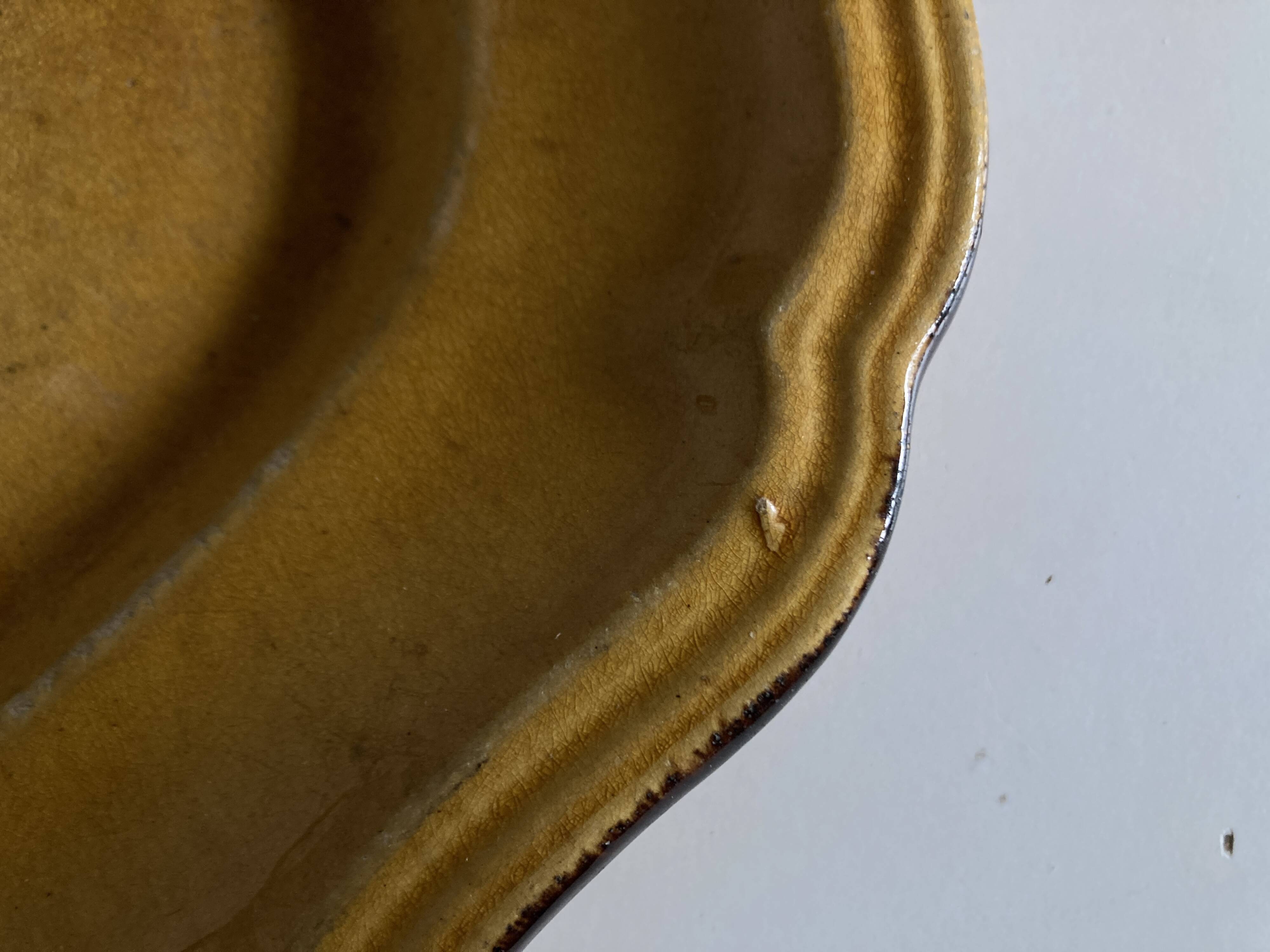 Glazed earthenware country dish with fluting, Provence 1950.