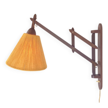 Lampe murale en teck scandinave et chanvre par Ib Fabiansen pour Fog & Mørup, années 1950.