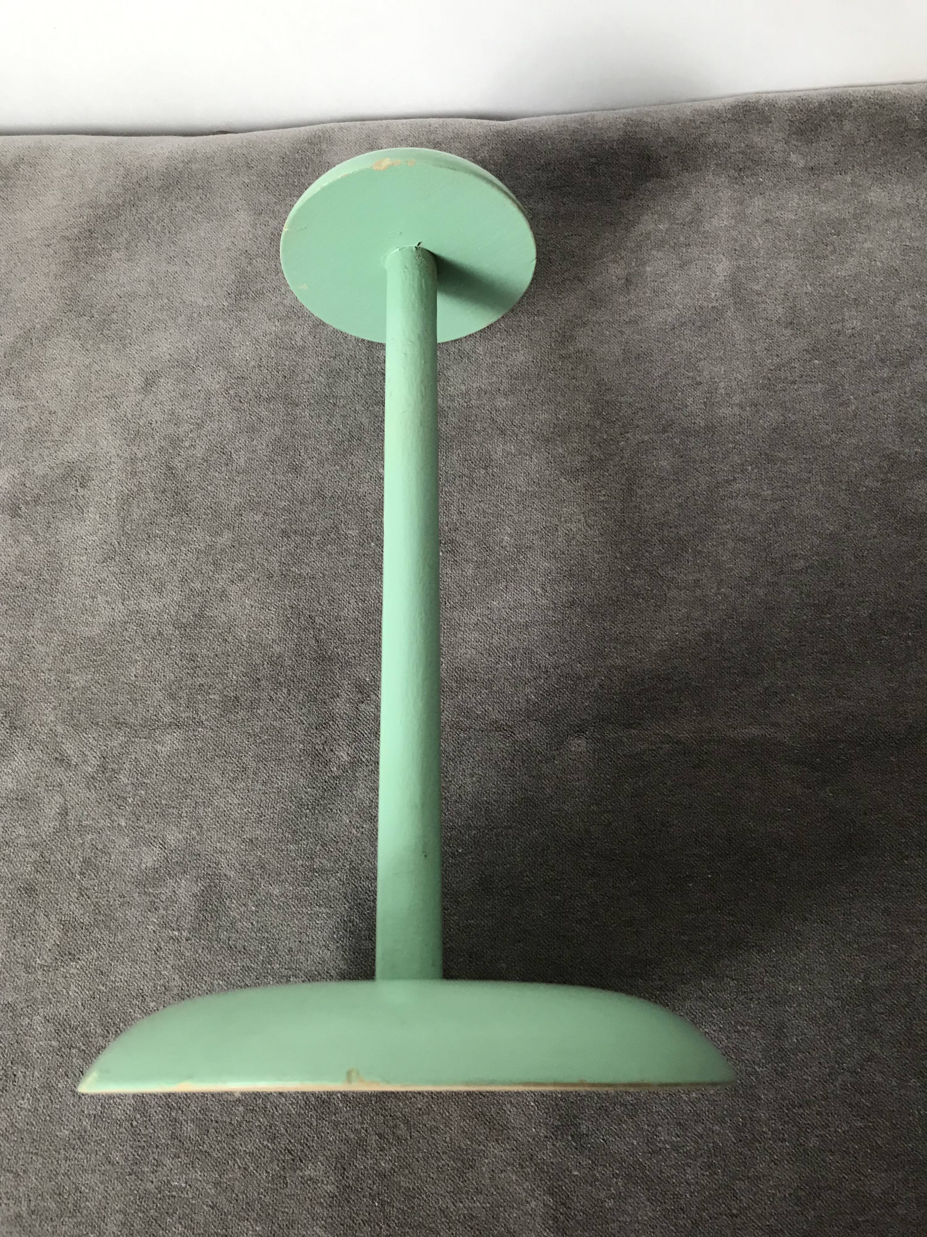 50s arsenic colored hat rack