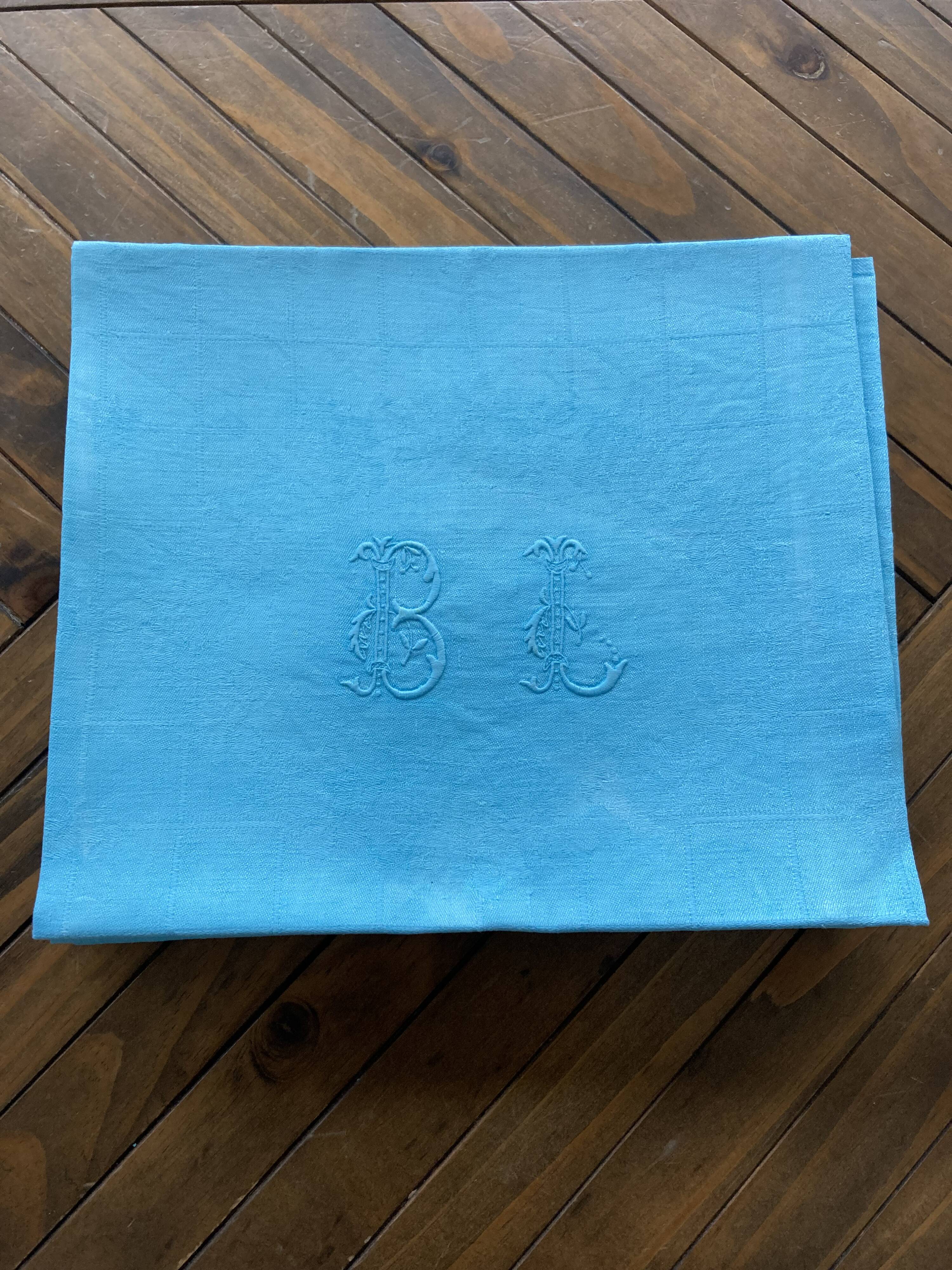 Set of 10 turquoise BL monogram damask napkins