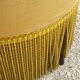 Paire de fauteuils crapaud vintage en velours jaune d’or