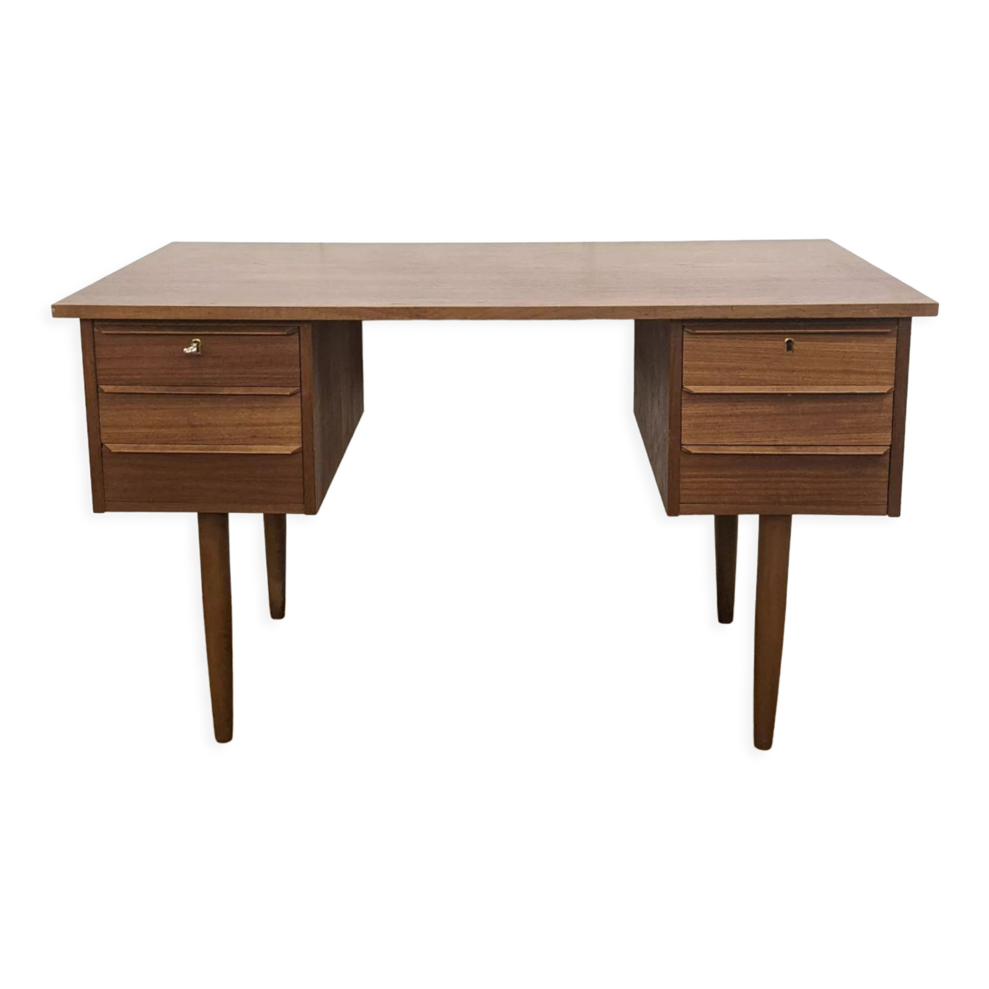 Scandinavian desk