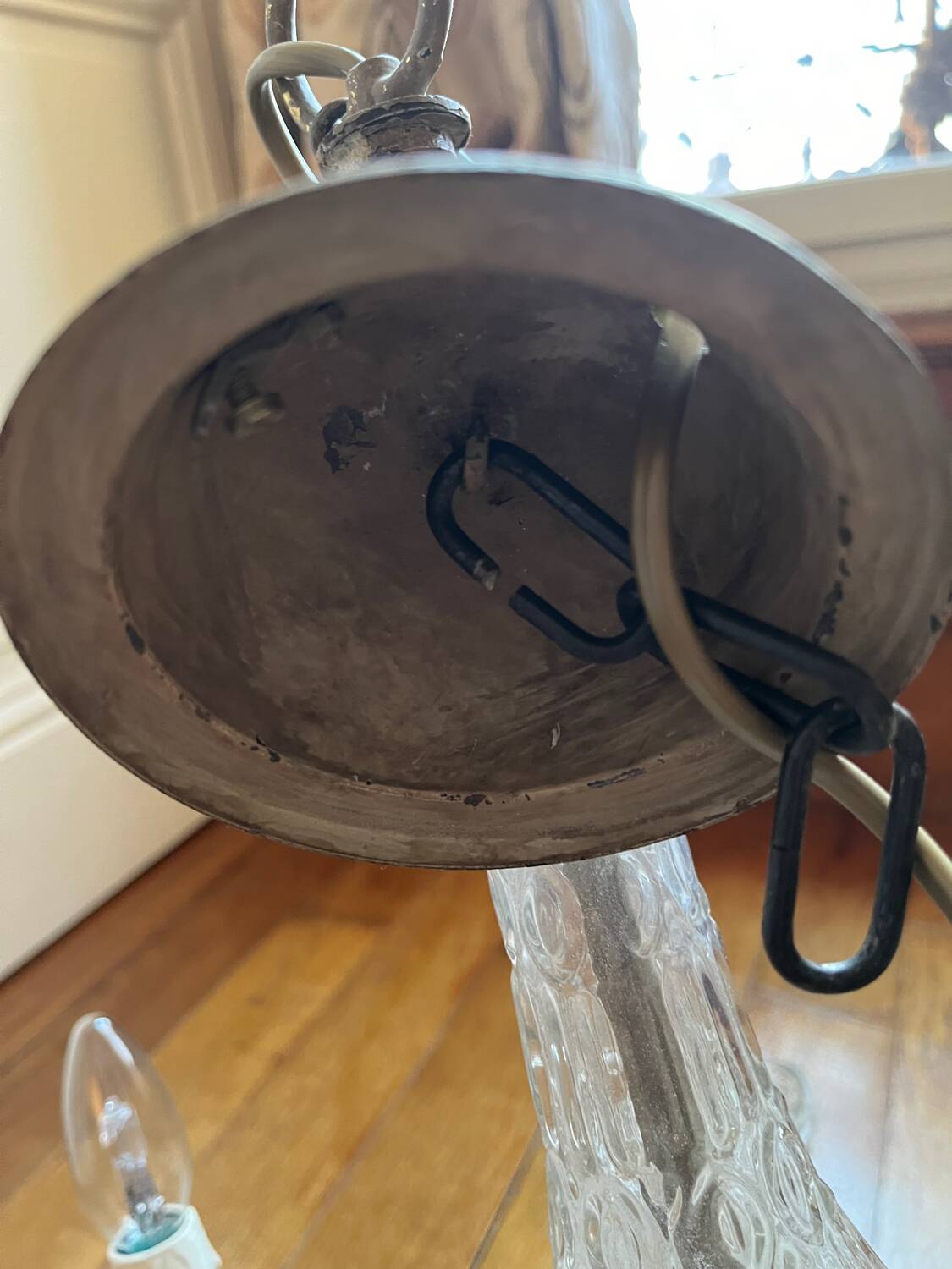 Lustre with patina, pendants and candle holders