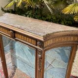 Showcase in walnut Louis XVI Style