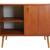 Danish vintage design cabinet with sliding doors 'Farum'