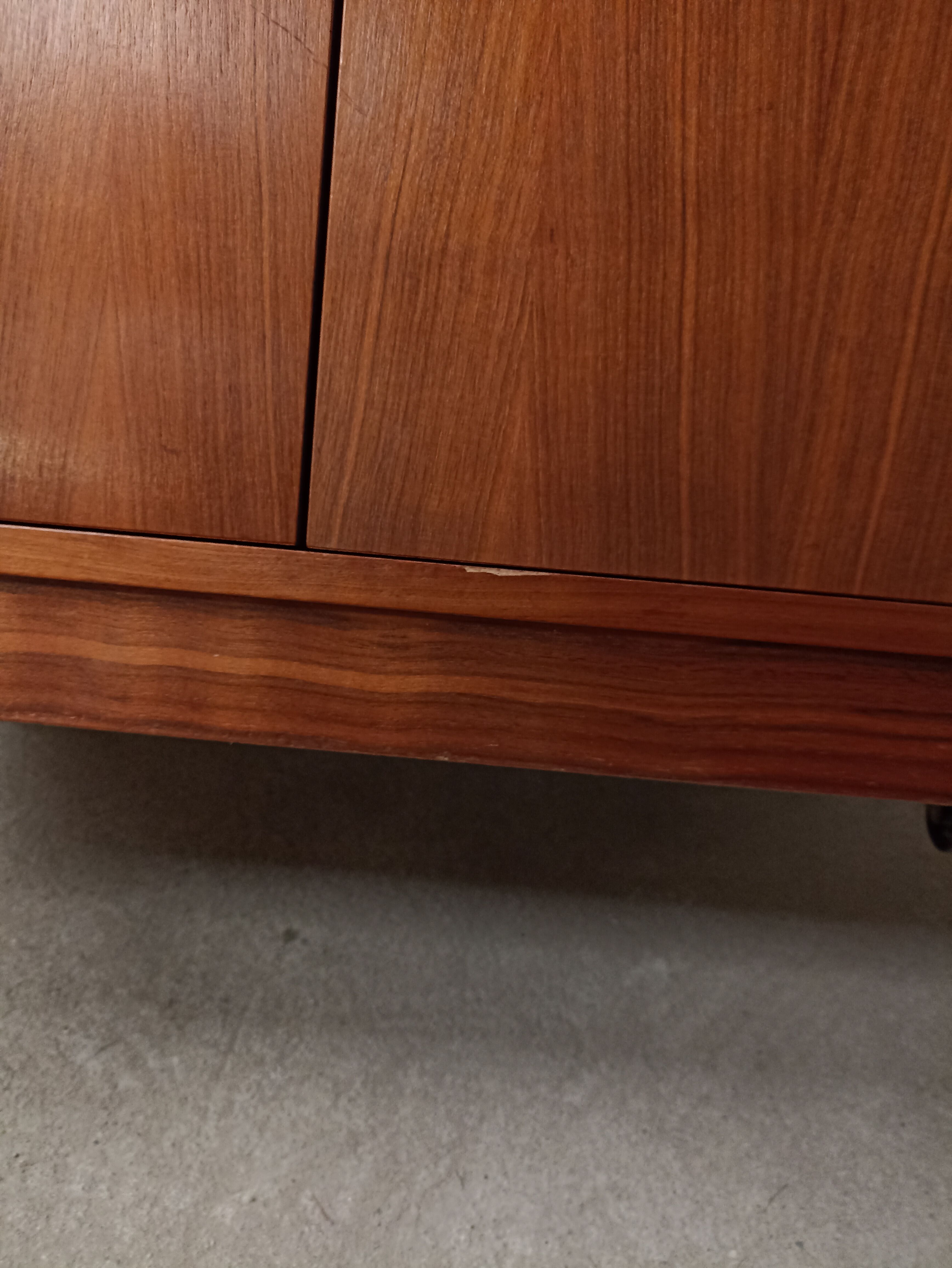 Meuble vintage scandinave