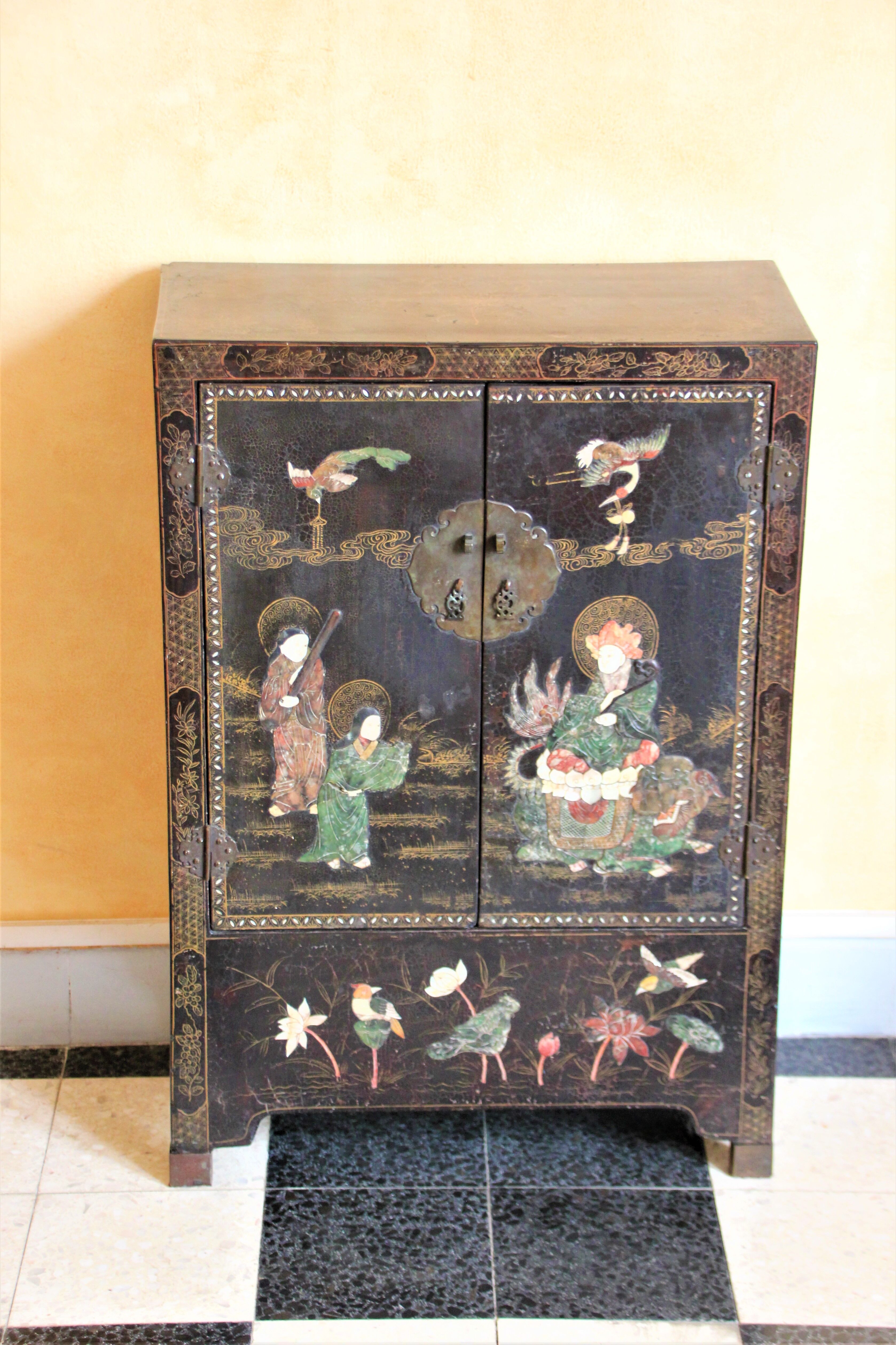 Chinese wardrobe, with mother-of-pearl inlays