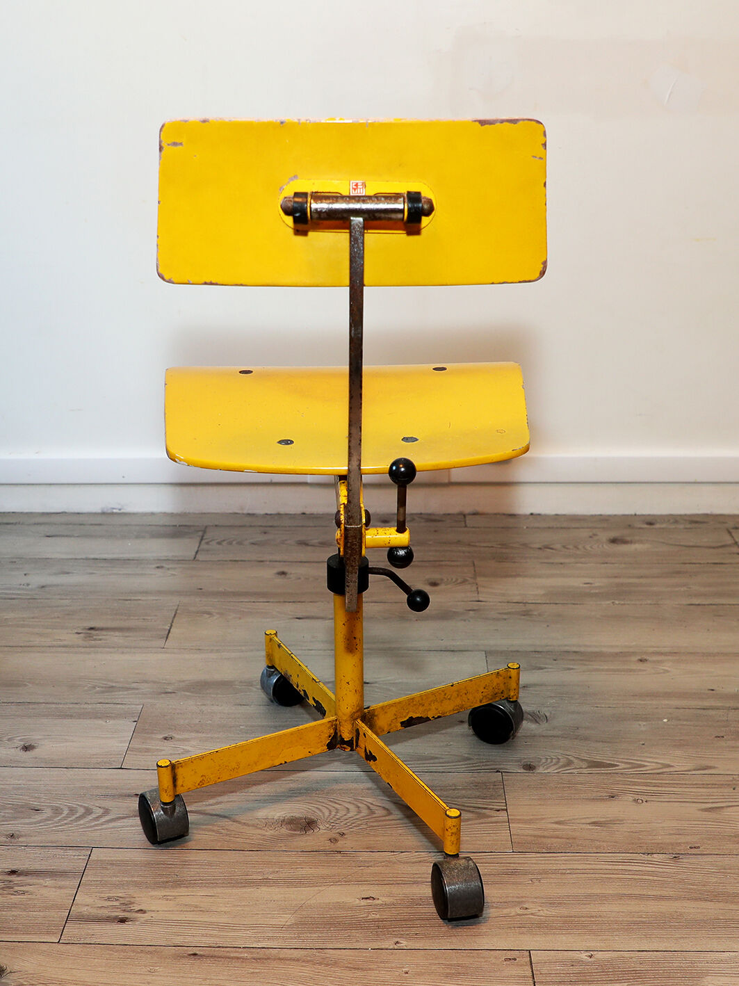 Jorgen rasmussen yellow kevi workshop chair