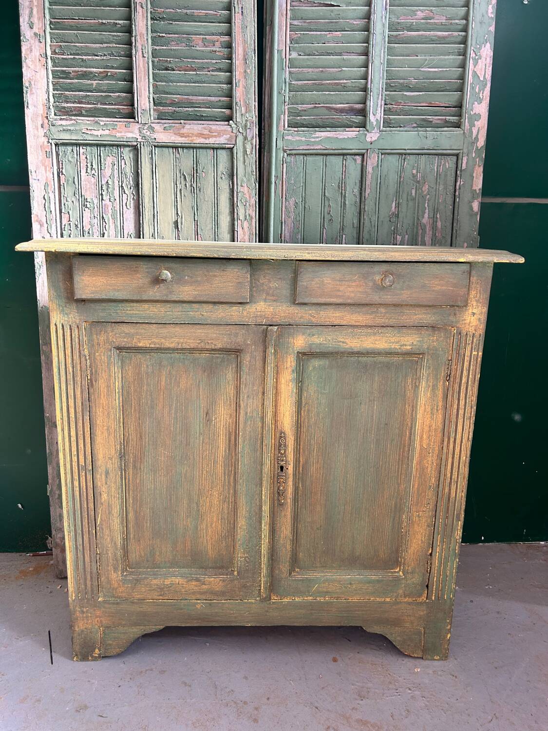 Buffet parisien fin XIXe