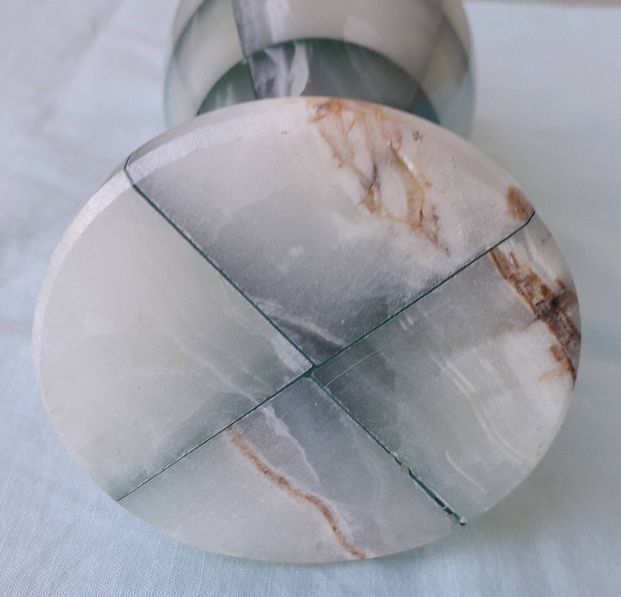 Onyx vase
