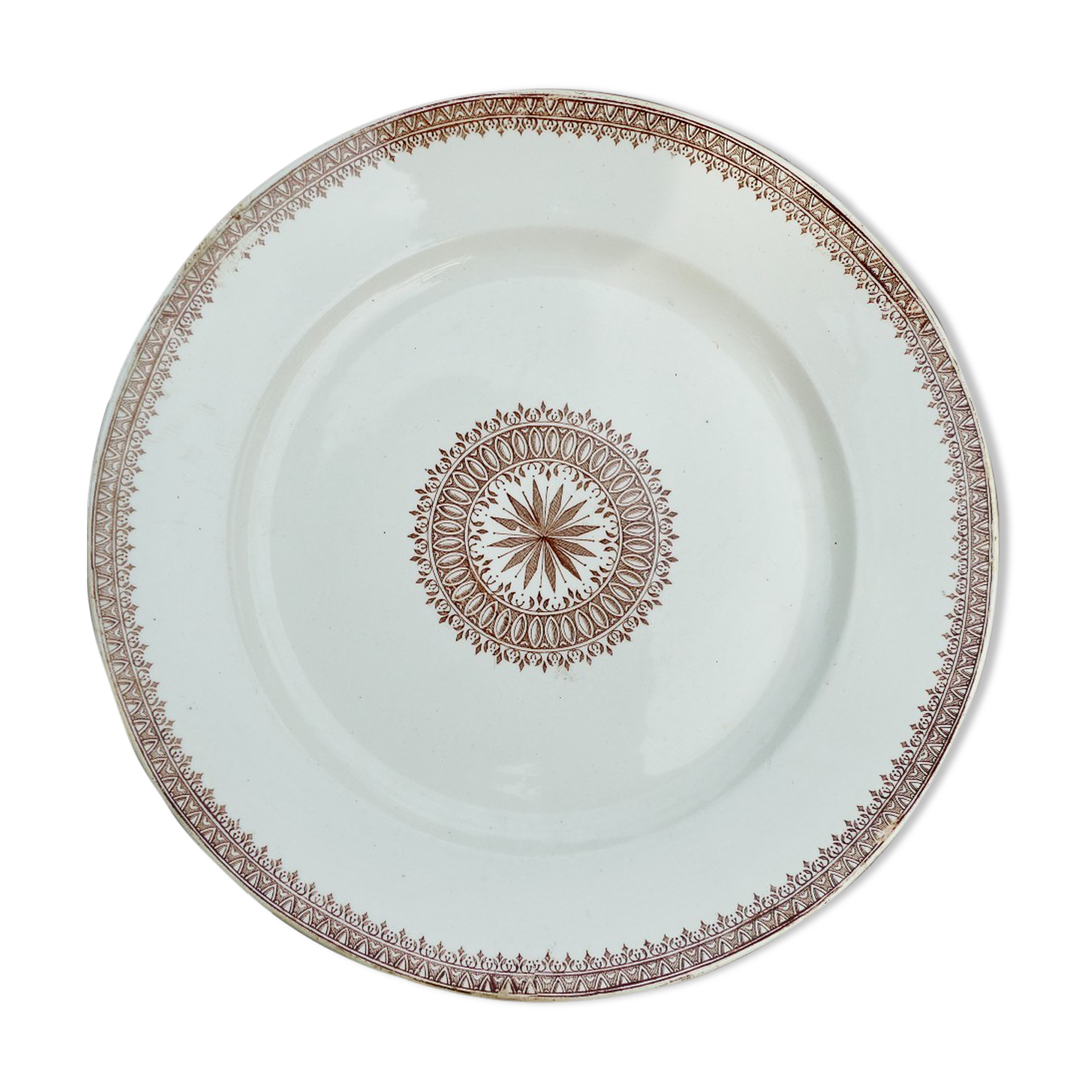 Iron earth dish