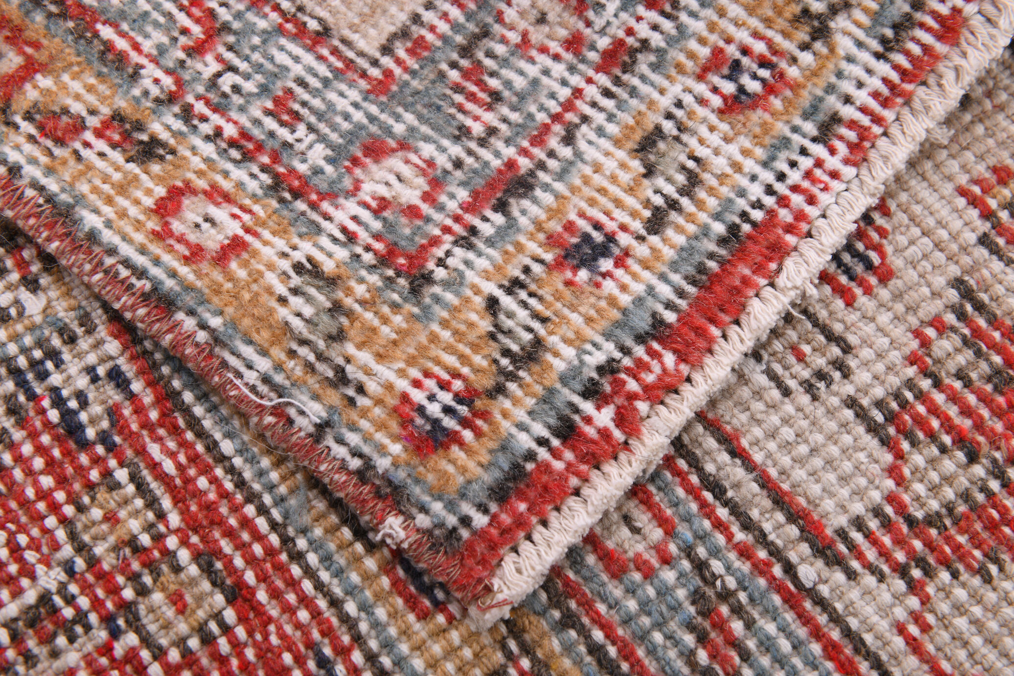 6x10 red classic floral vintage rug 314x197cm