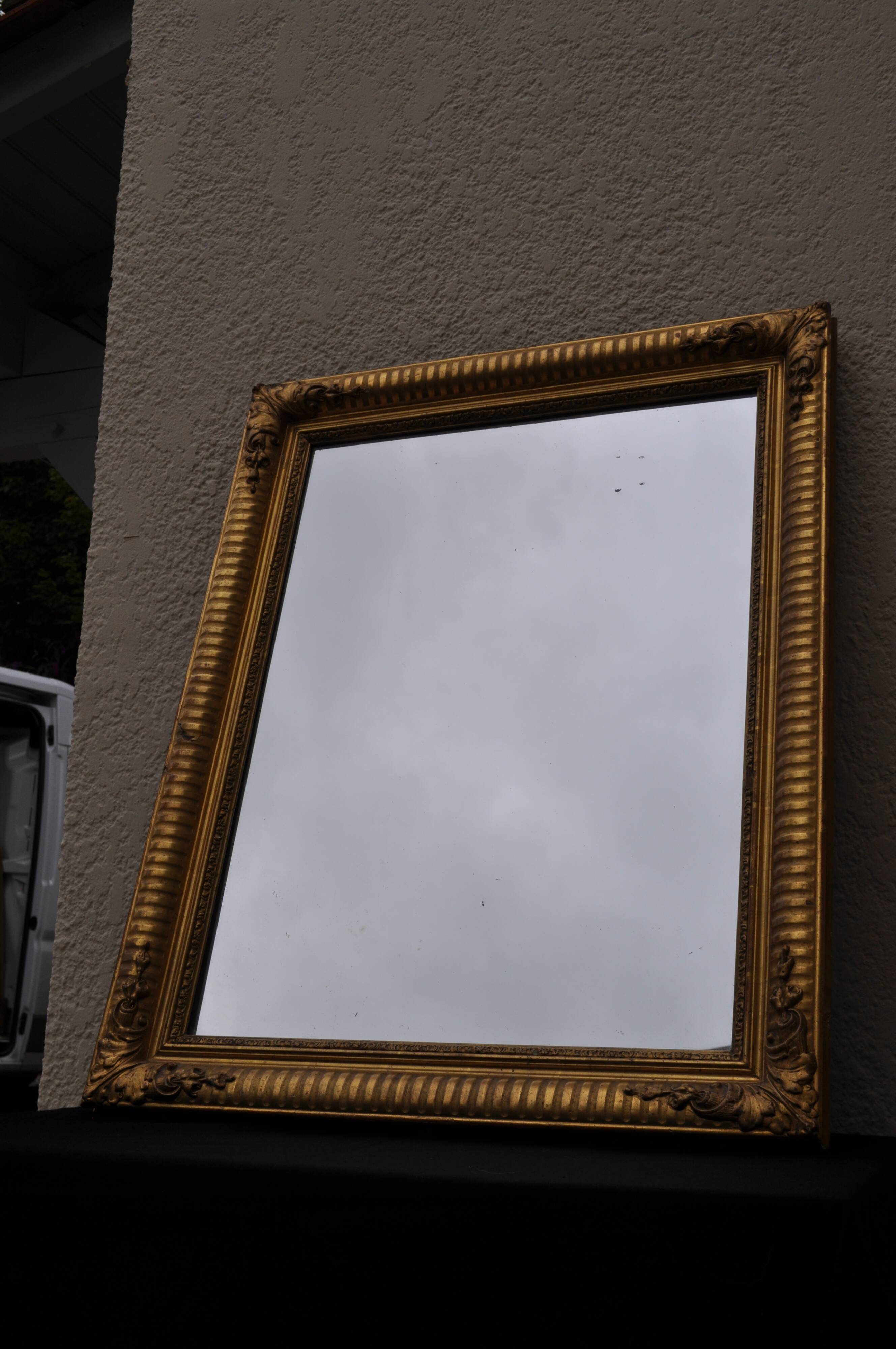 Golden mirror - 85x67cm