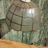 Mother-of-pearl and brass suspension