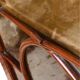 Bibliothèque vitrée de style anglais en placage d’acajou