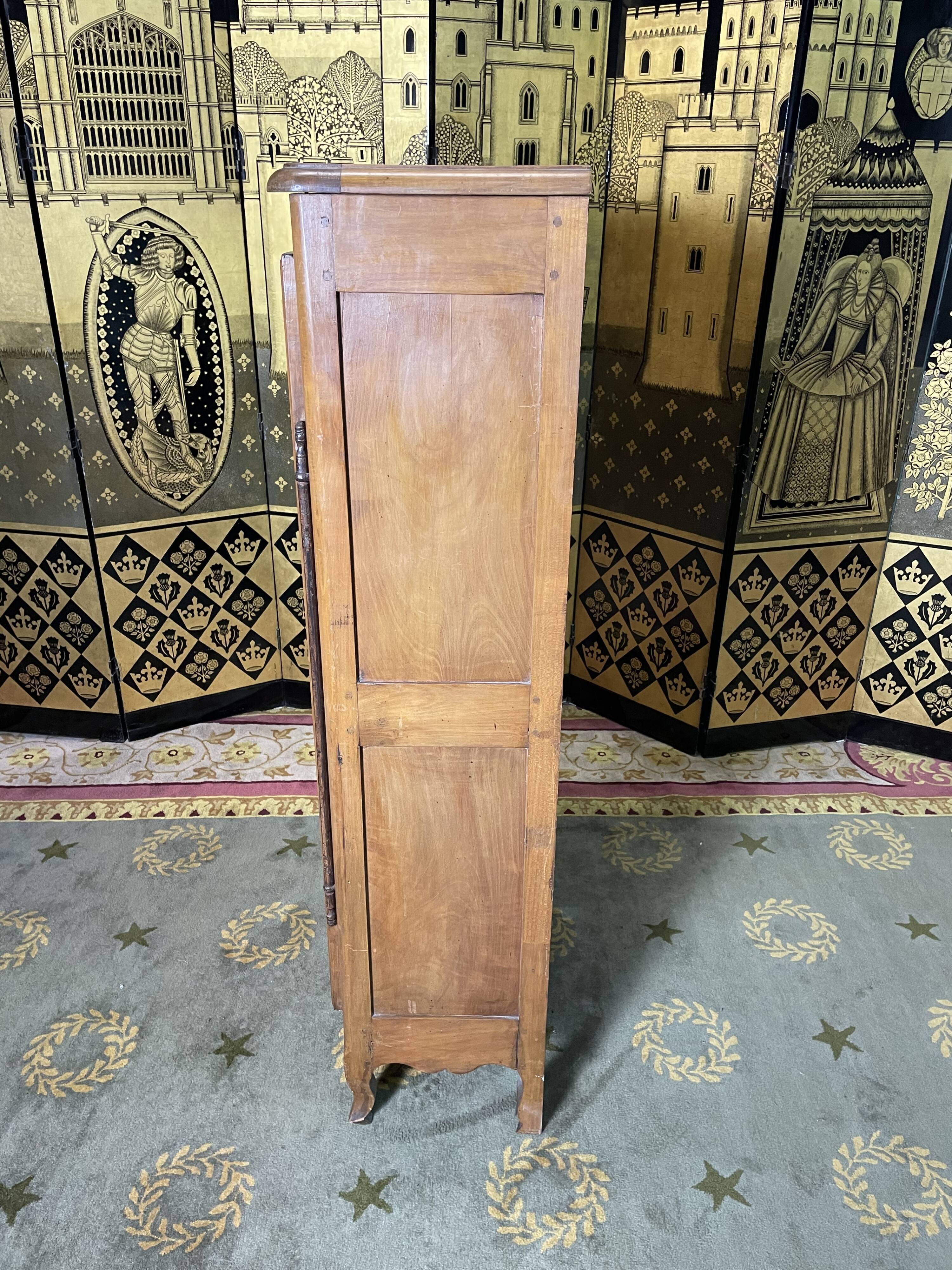 Showcase of presentation Louis XV XIXth