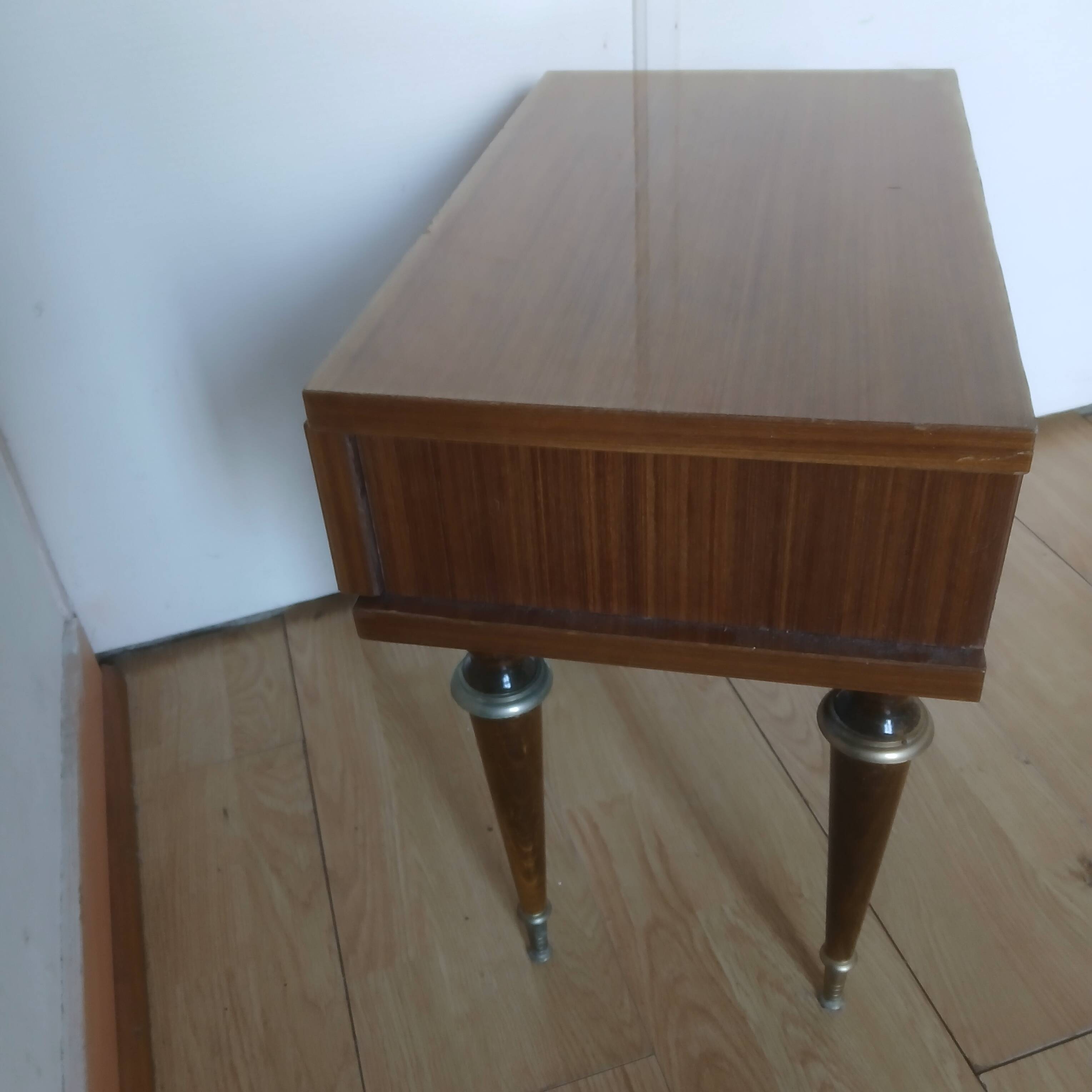 1950s bedside table – authentic charm to restore