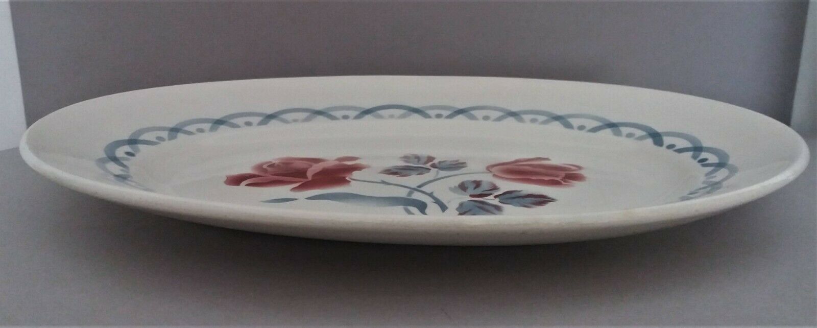 Oval service dish in earthenware Sarreguemines model Cannes