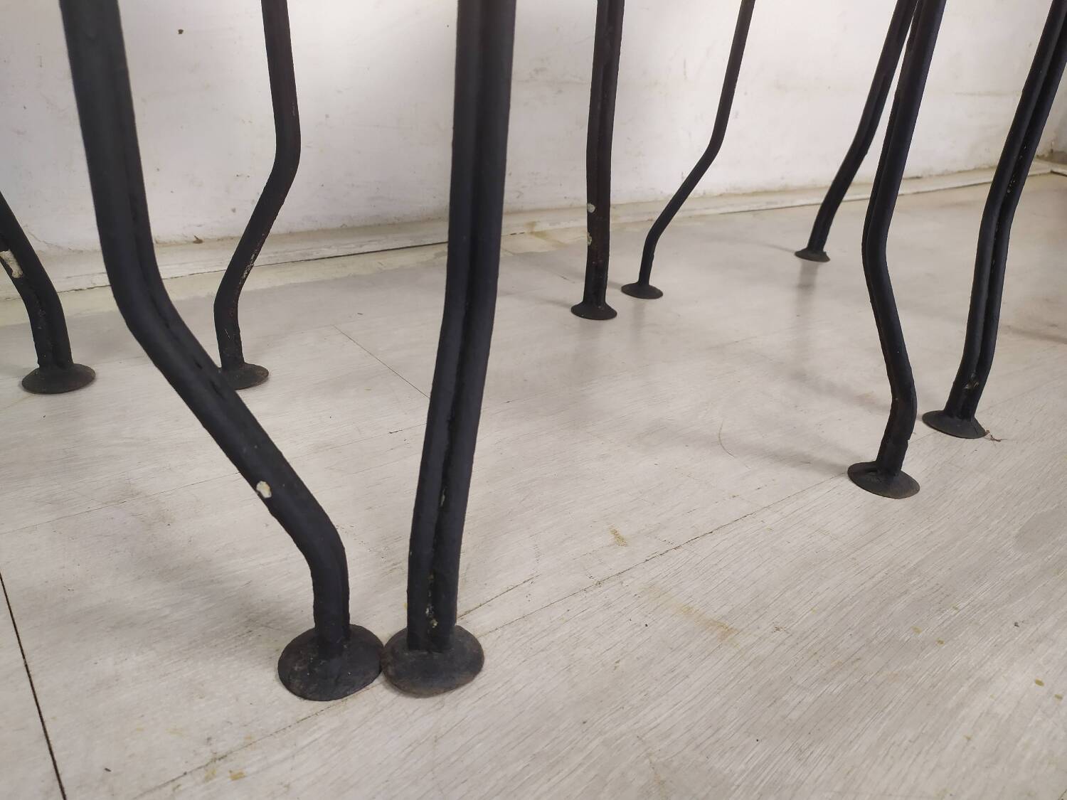 4 black garden chairs