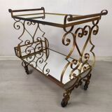 Golden rolling bar service