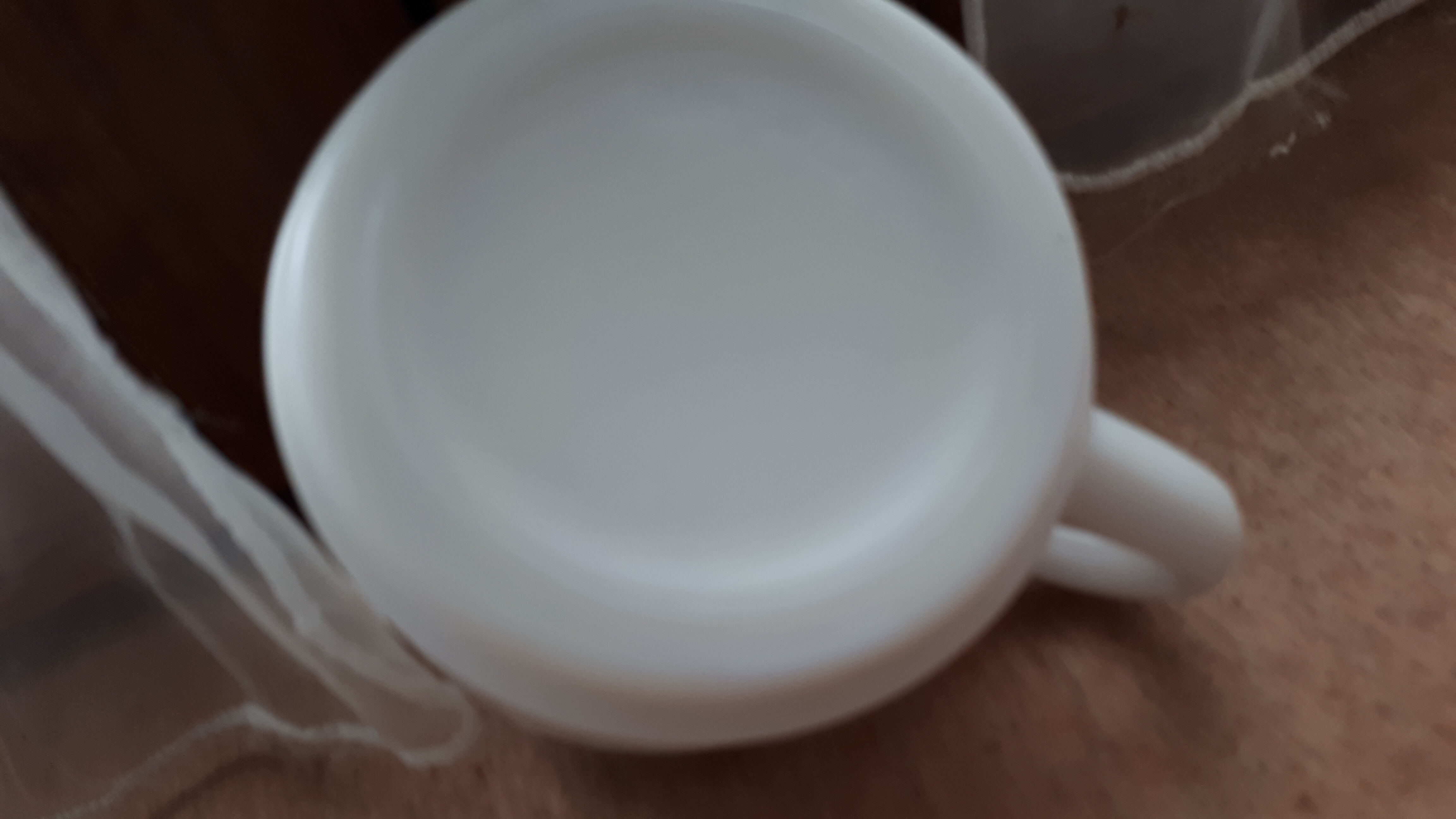 Set of 4 arcopal coffee cups